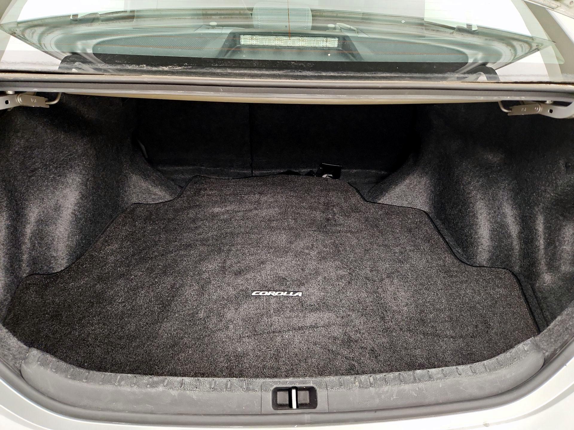 Thumbnail: 2014 Toyota Corolla - 19