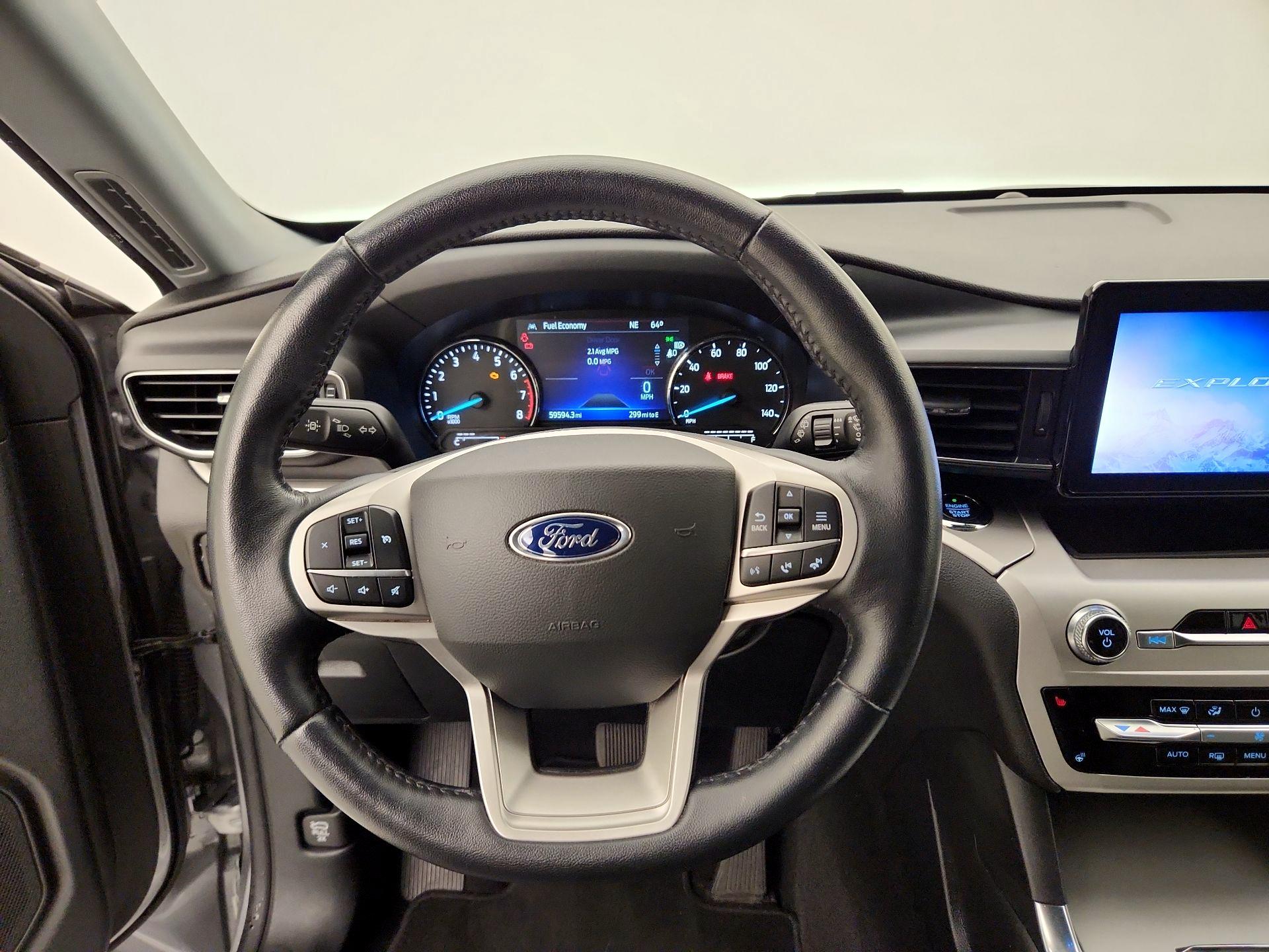Thumbnail: 2021 Ford Explorer - 10