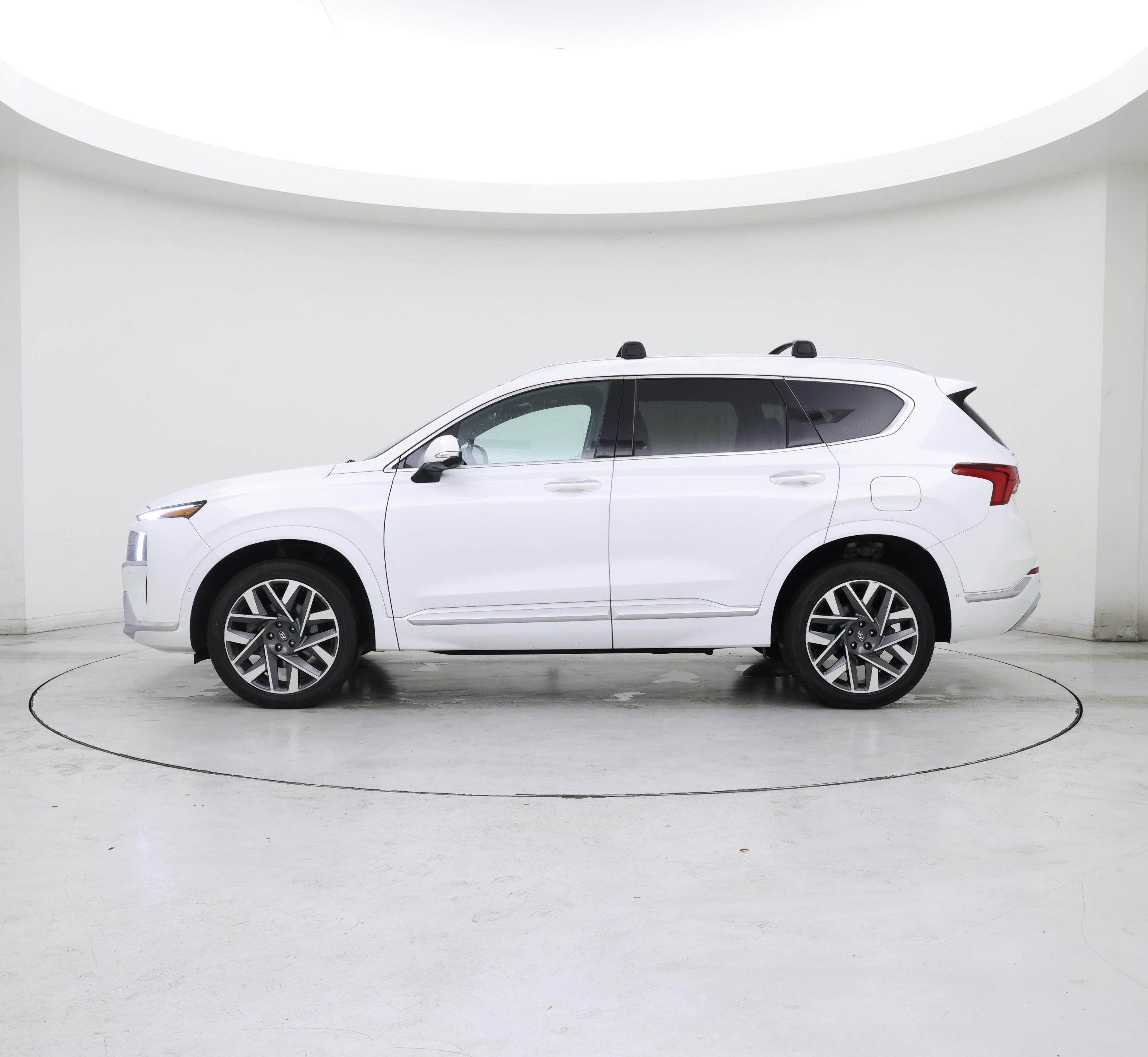 Thumbnail: 2022 Hyundai Santa Fe - 3
