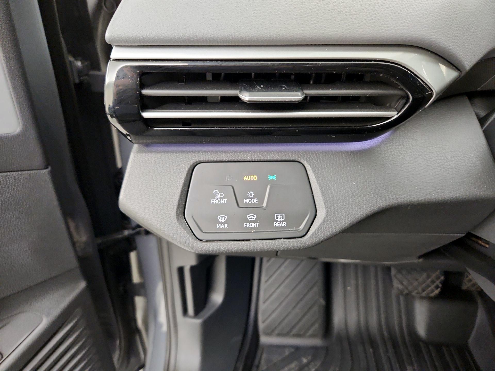 Thumbnail: 2023 Volkswagen ID.4 - 13