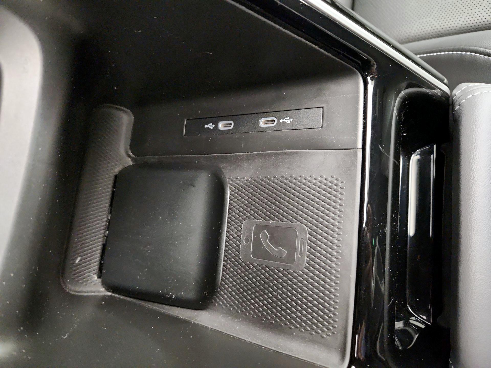 Thumbnail: 2023 Volkswagen ID.4 - 19
