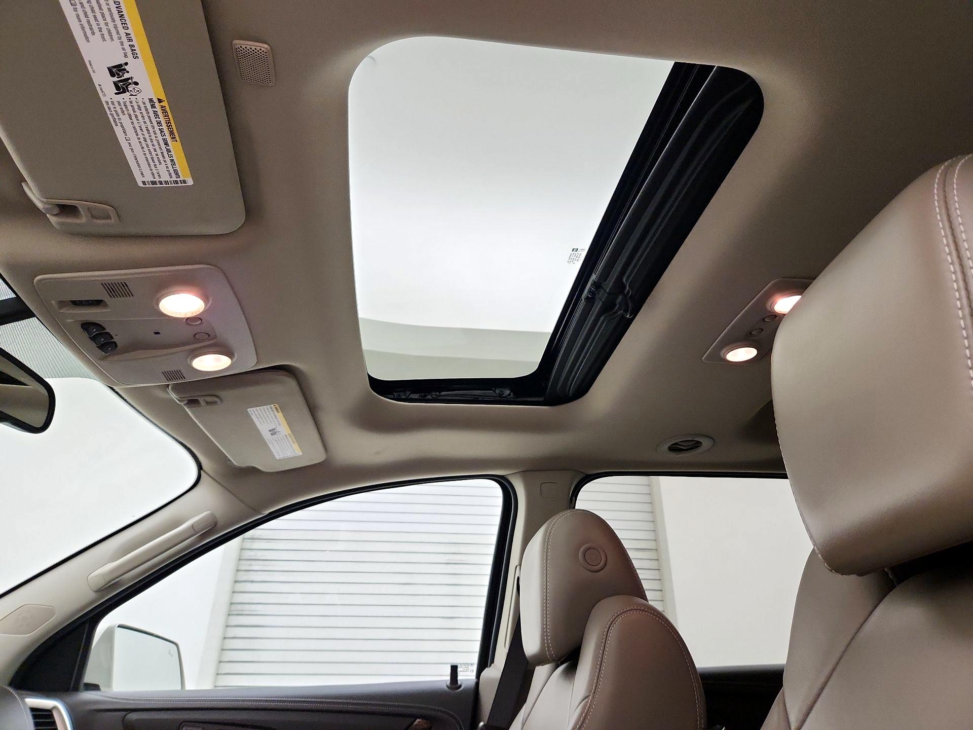 Thumbnail: 2014 GMC Acadia - 19