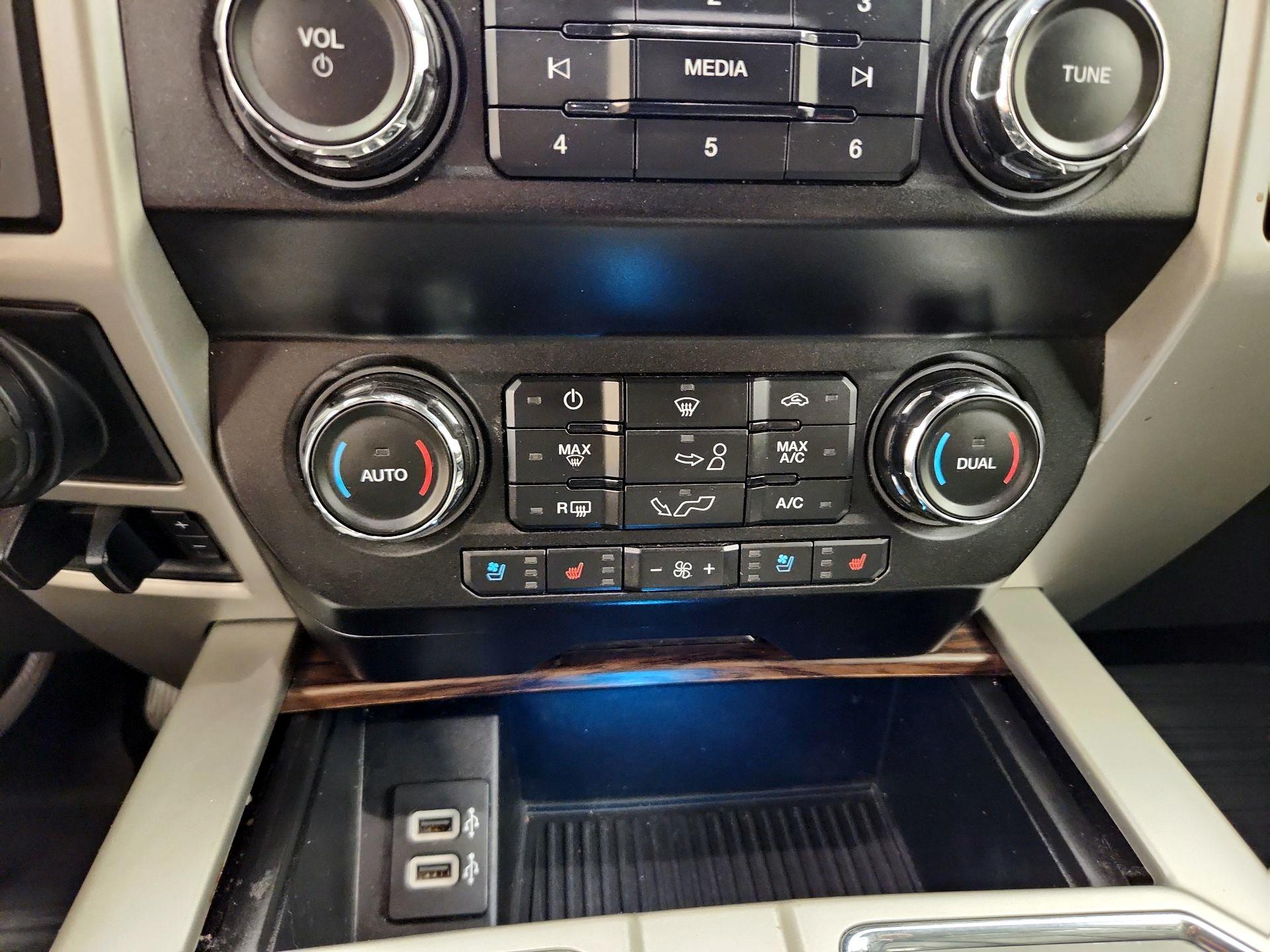 Thumbnail: 2019 Ford F-150 - 17