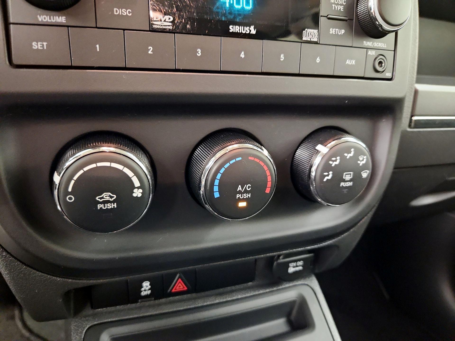 Thumbnail: 2017 Jeep Patriot - 14