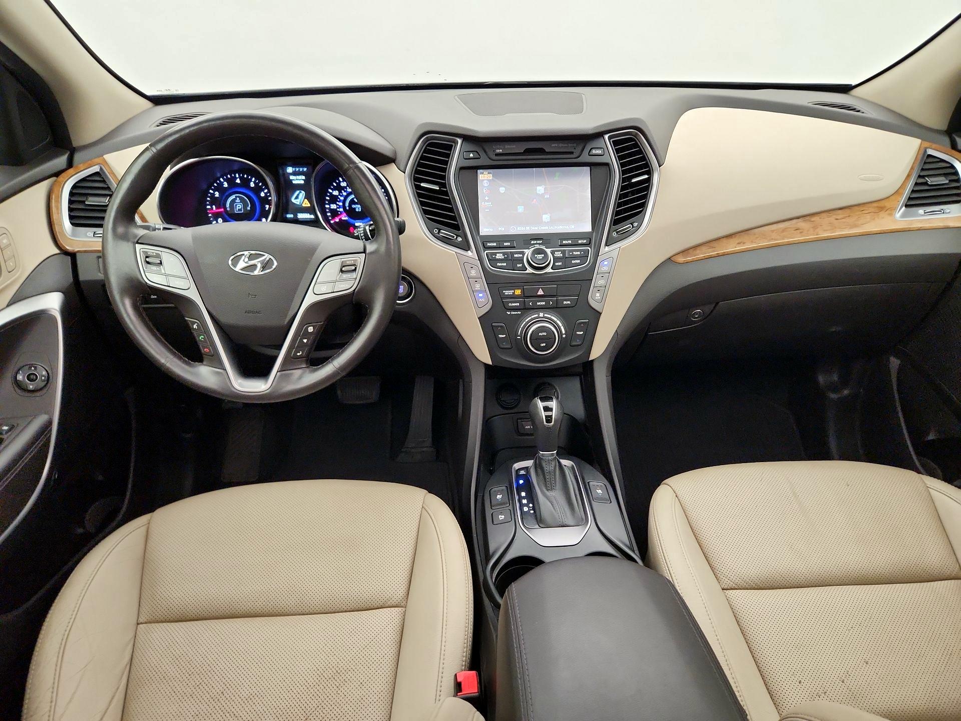 Thumbnail: 2015 Hyundai Santa Fe - 9