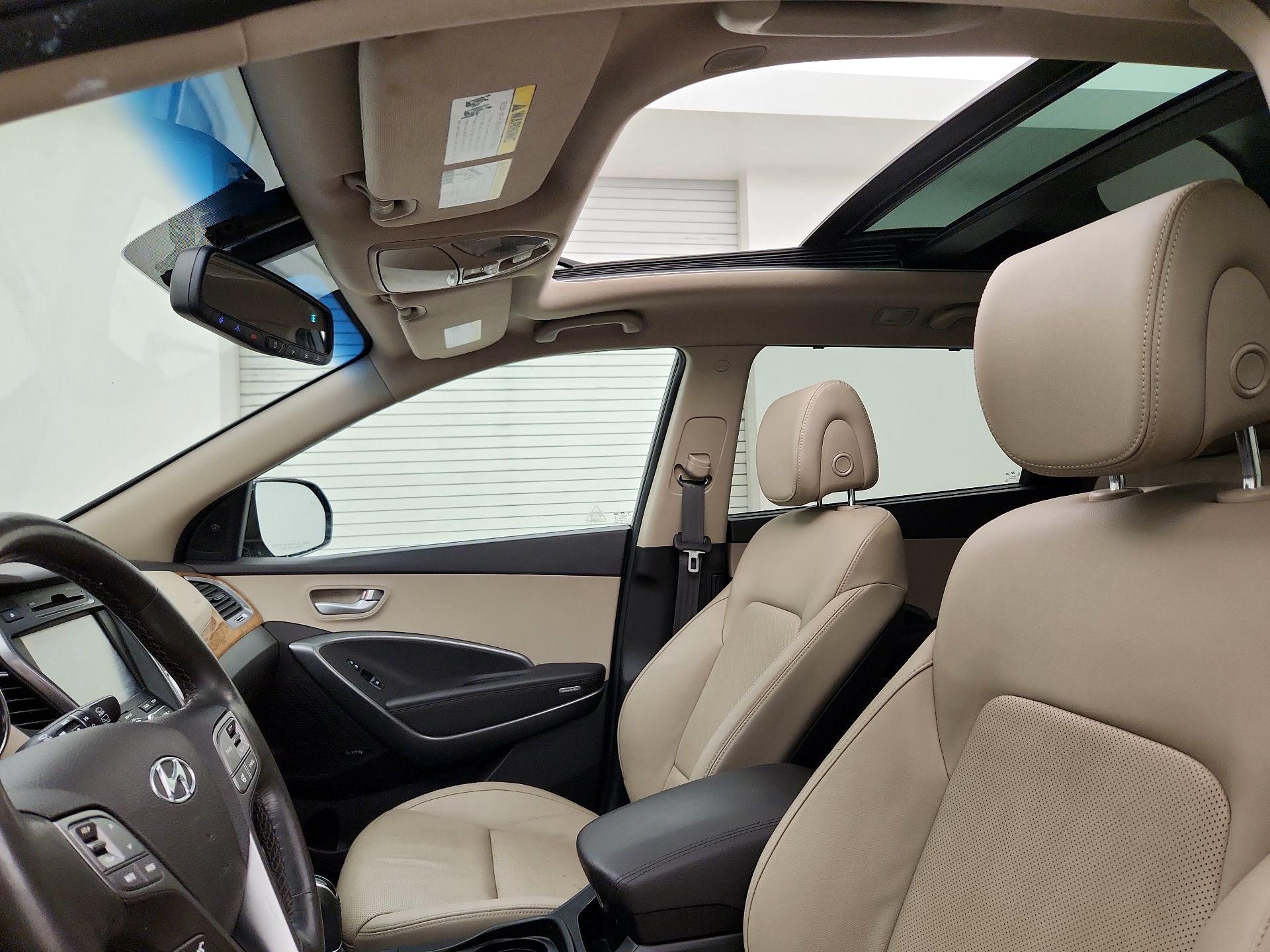 Thumbnail: 2015 Hyundai Santa Fe - 20