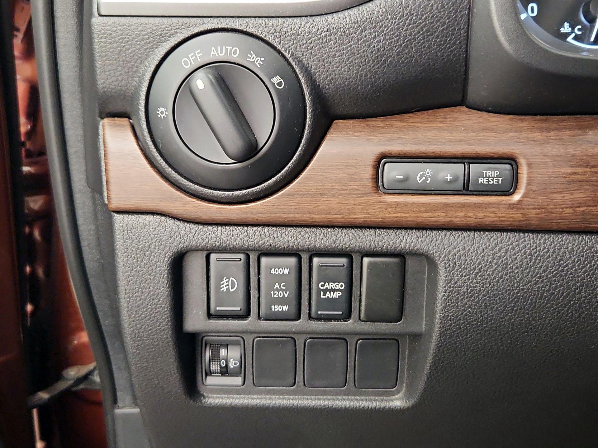 Thumbnail: 2017 Nissan Titan - 13