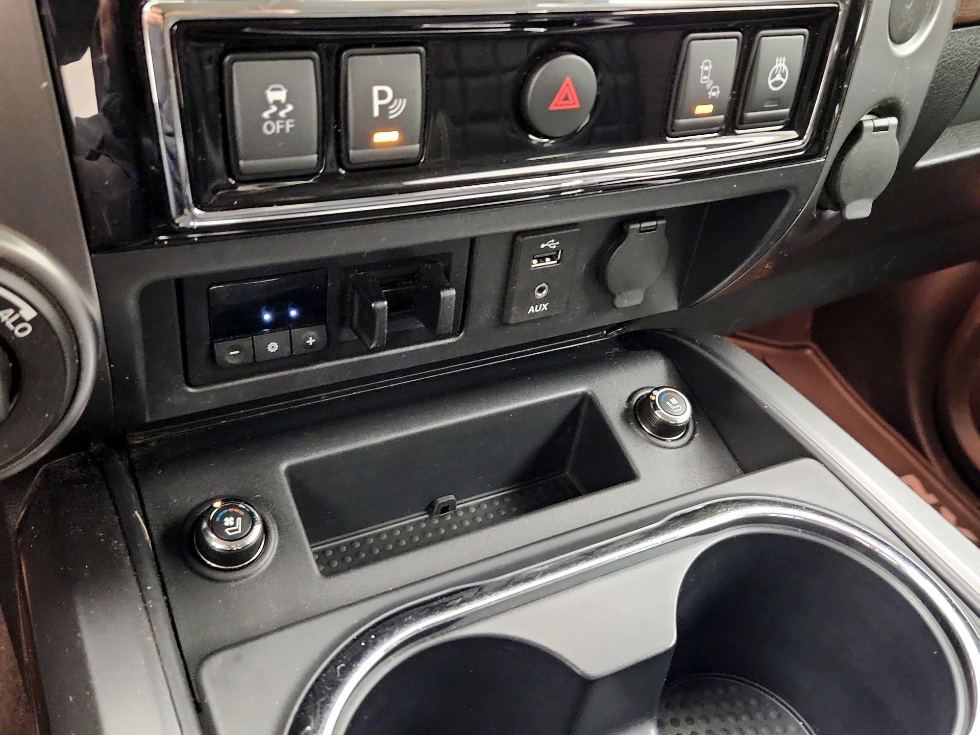 Thumbnail: 2017 Nissan Titan - 19