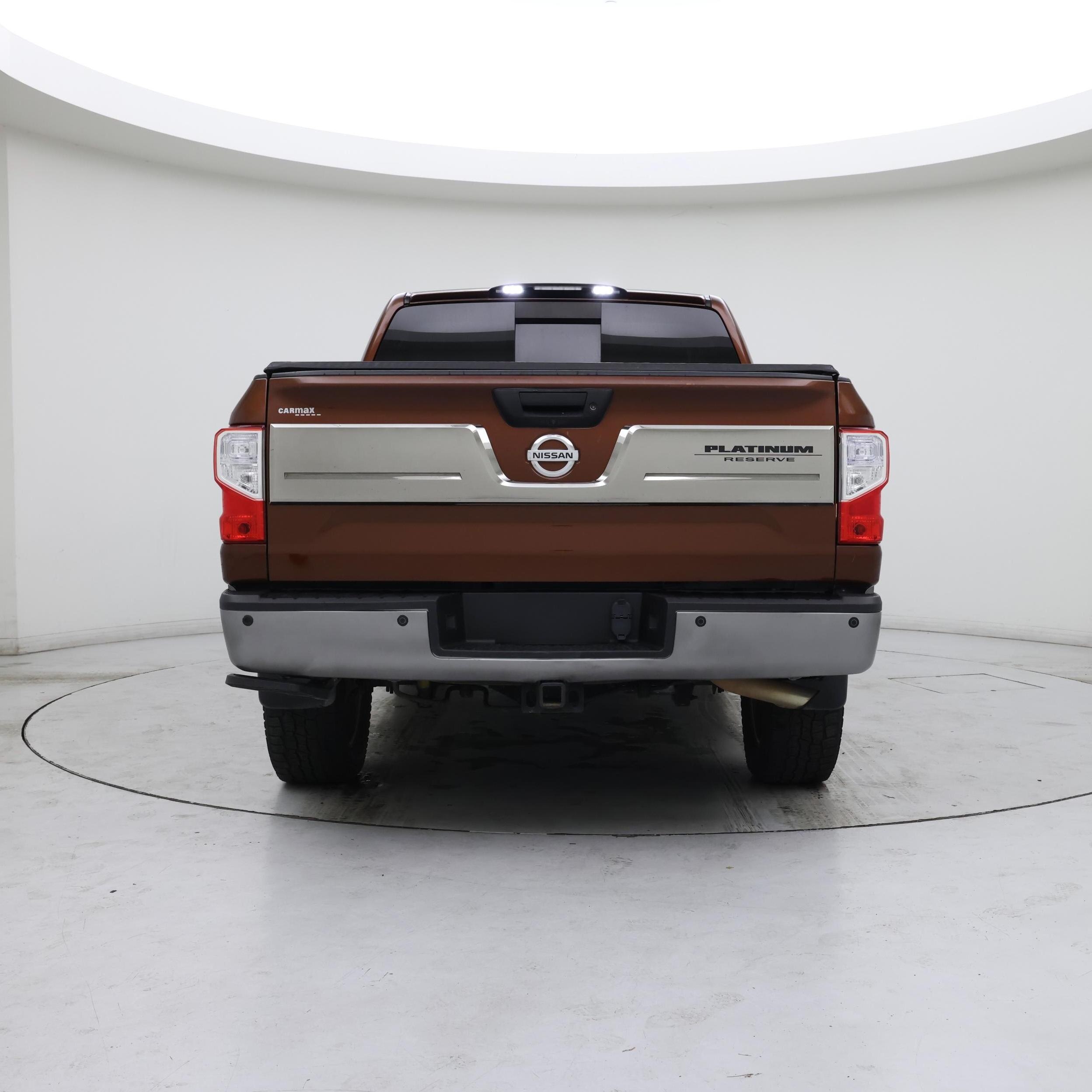 Thumbnail: 2017 Nissan Titan - 6