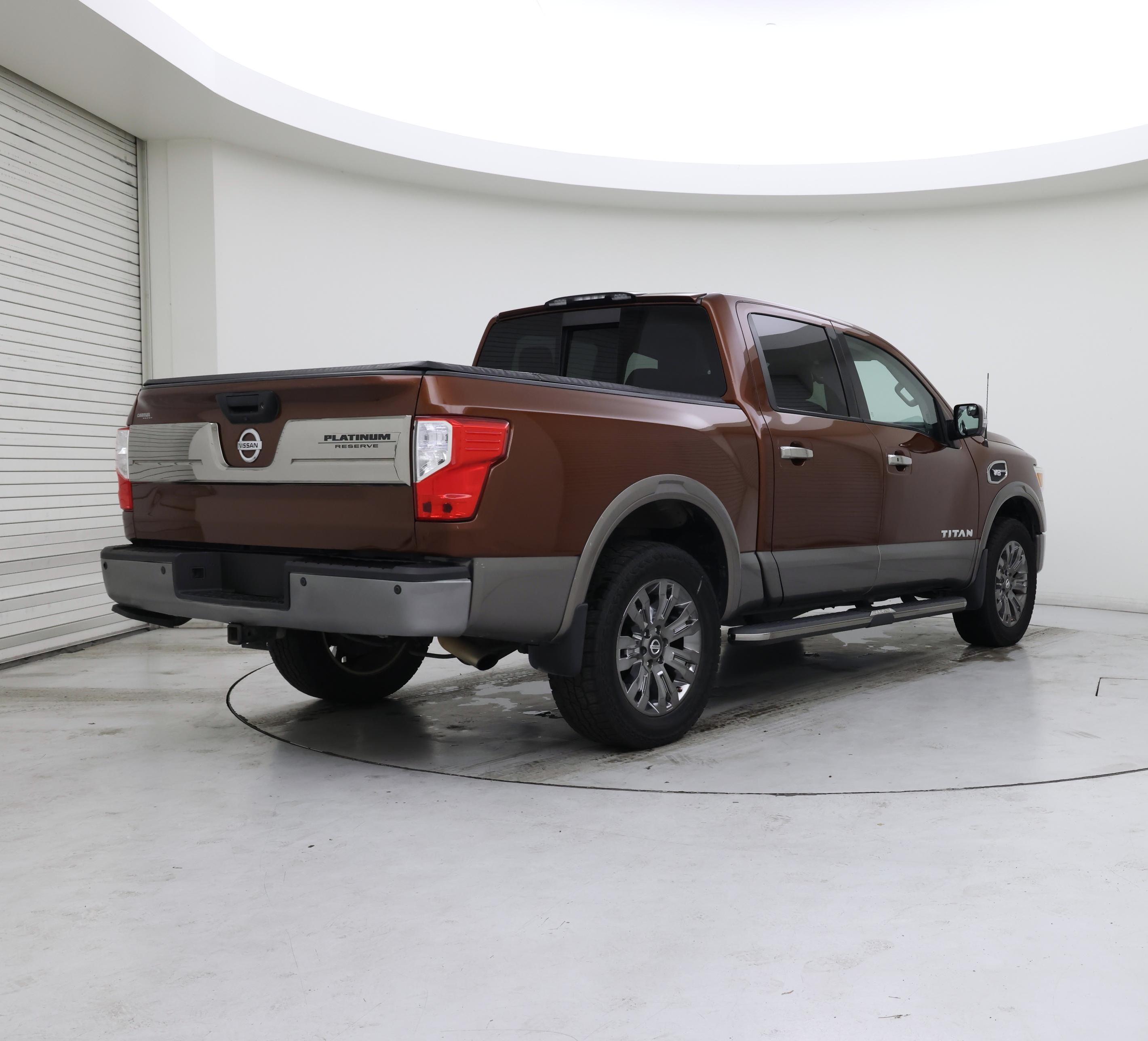 Thumbnail: 2017 Nissan Titan - 8