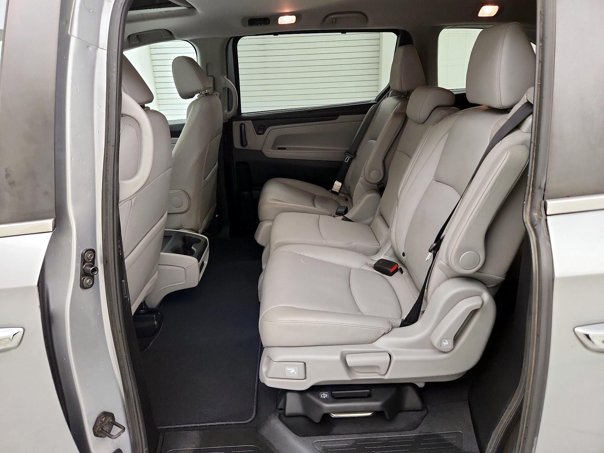 Thumbnail: 2018 Honda Odyssey - 20