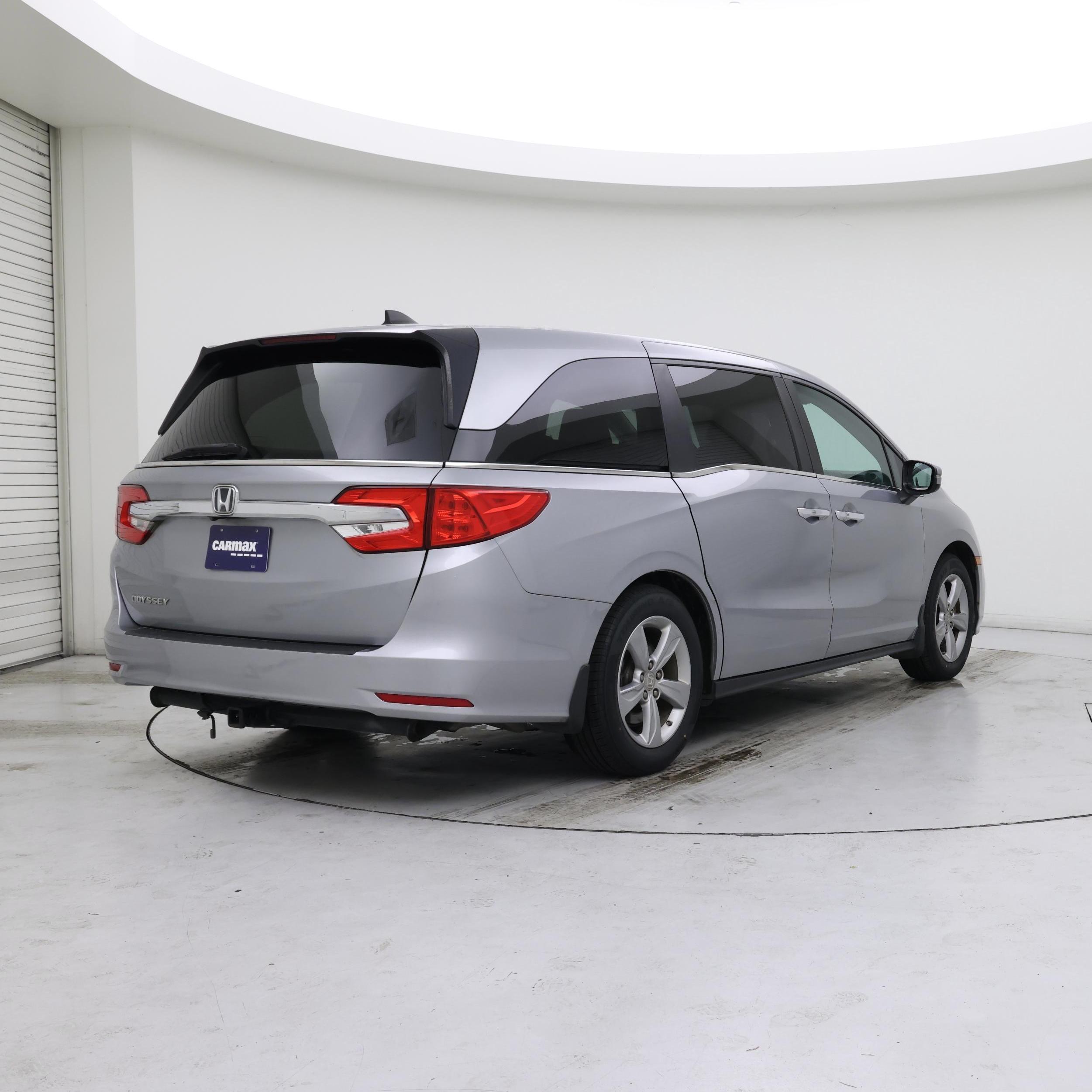 Thumbnail: 2018 Honda Odyssey - 8