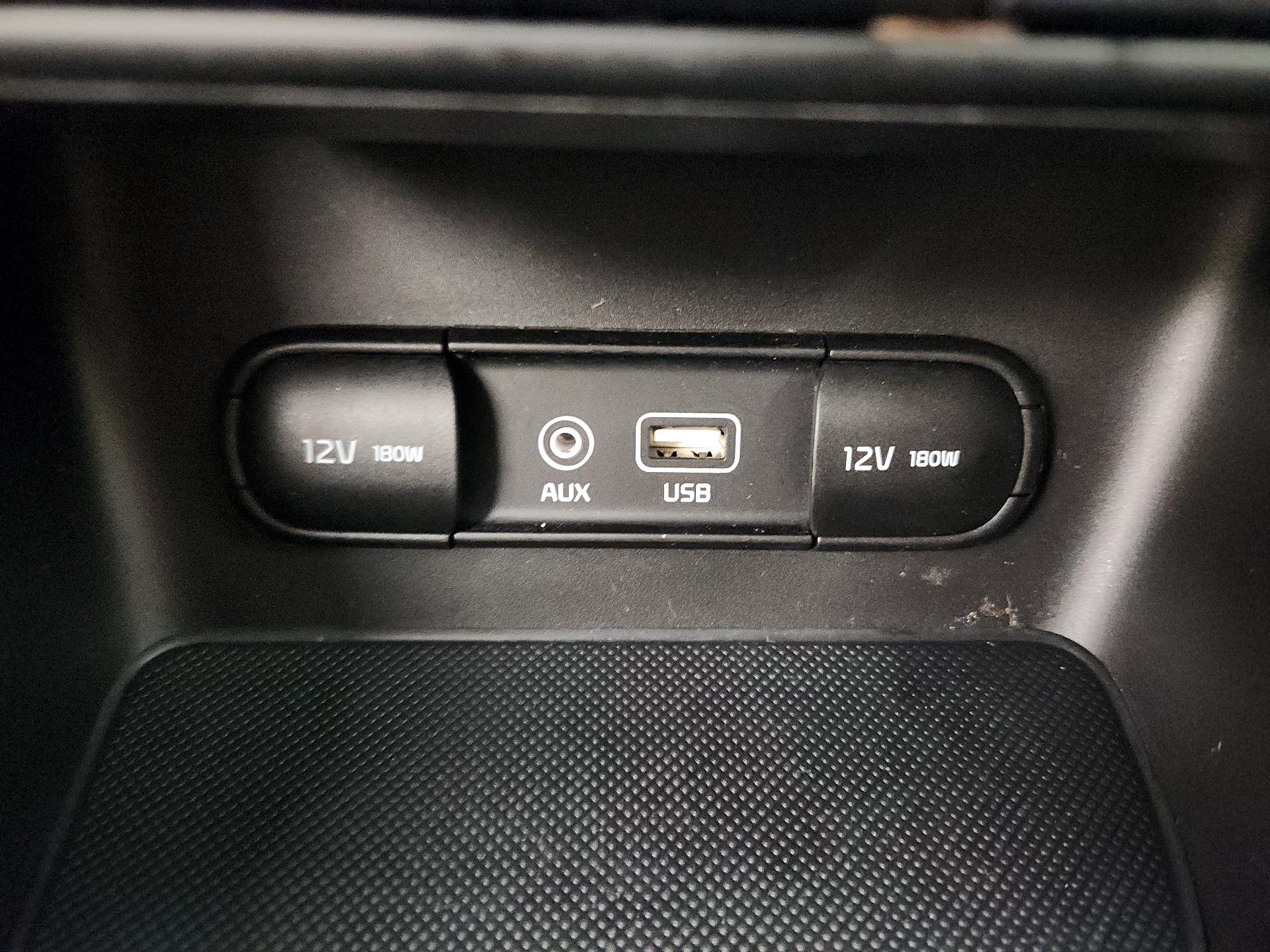 Thumbnail: 2019 Kia Sportage - 19