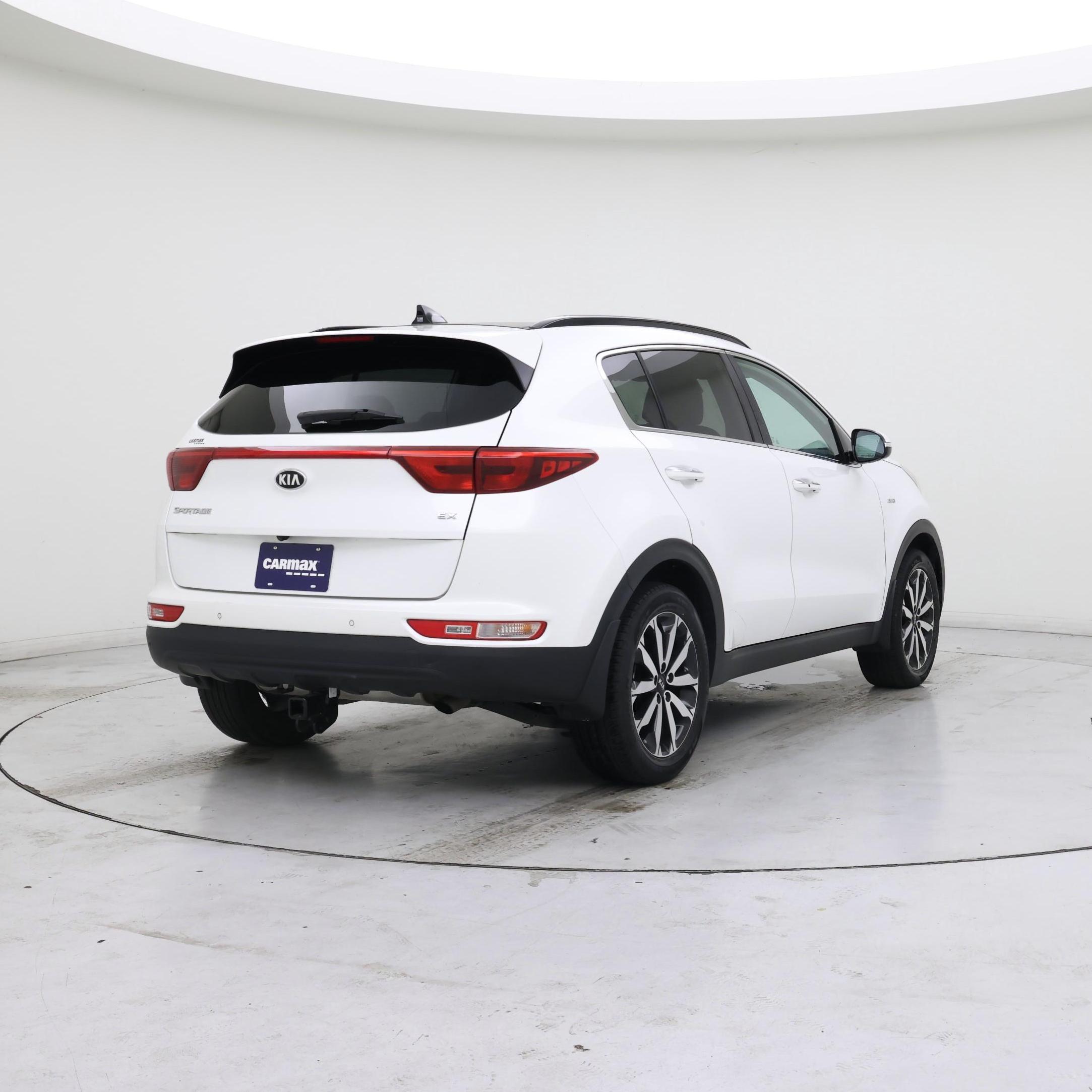 Thumbnail: 2019 Kia Sportage - 8