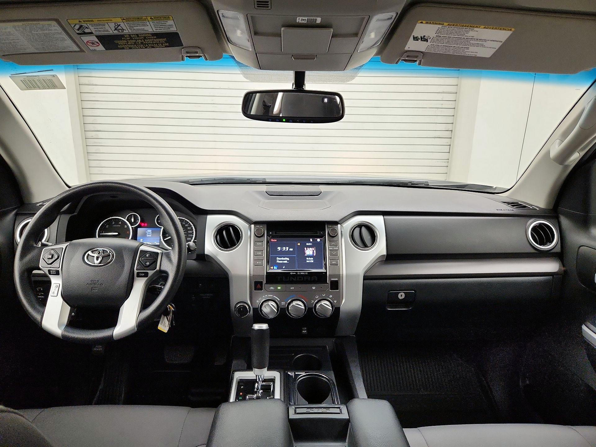Thumbnail: 2017 Toyota Tundra - 9