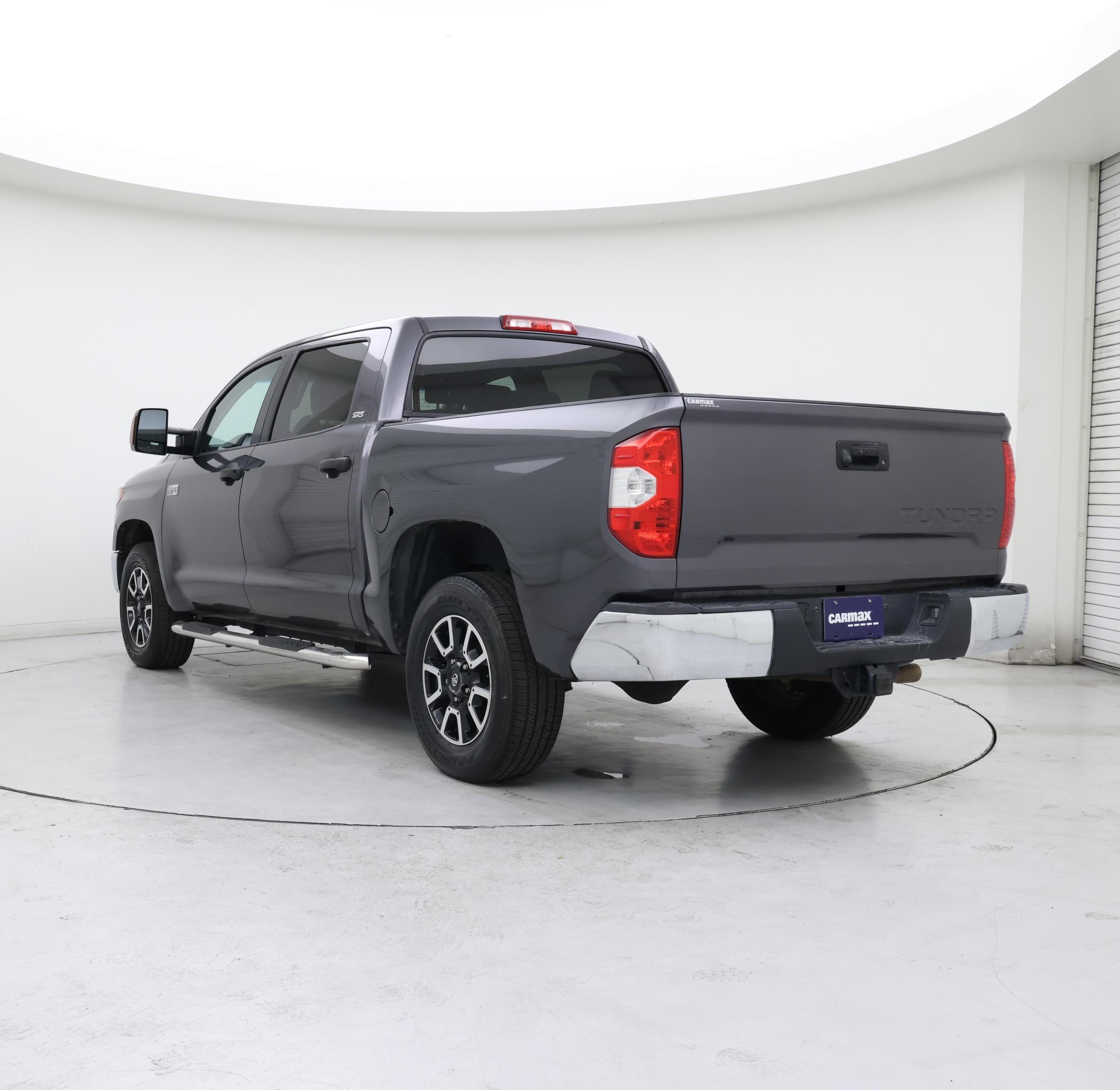 Thumbnail: 2017 Toyota Tundra - 2
