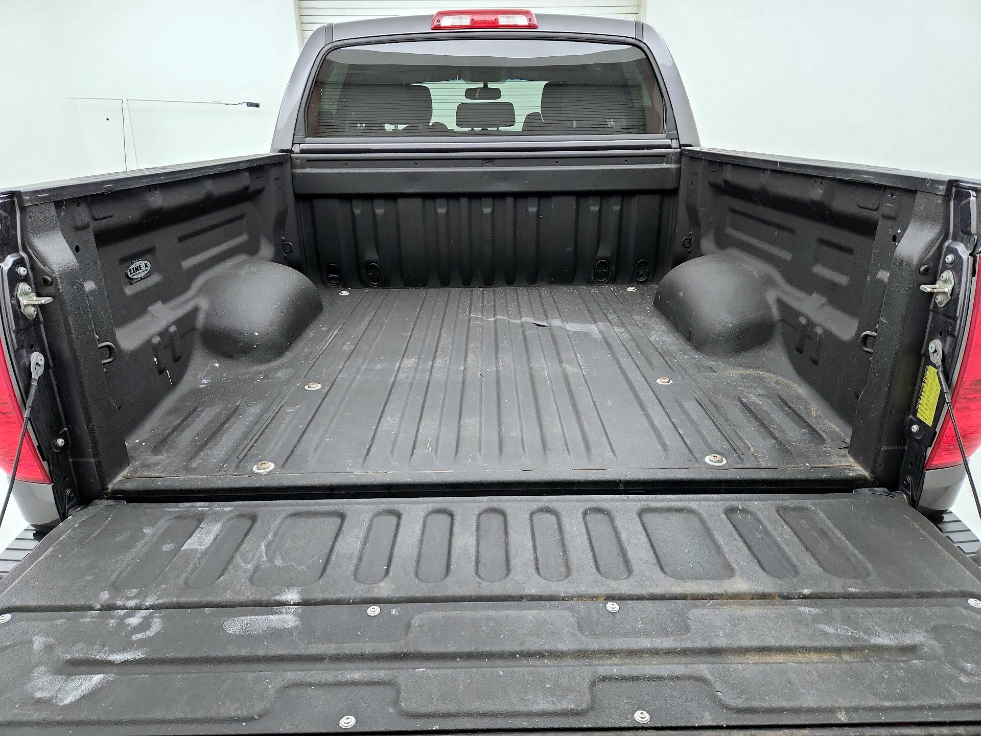 Thumbnail: 2017 Toyota Tundra - 20