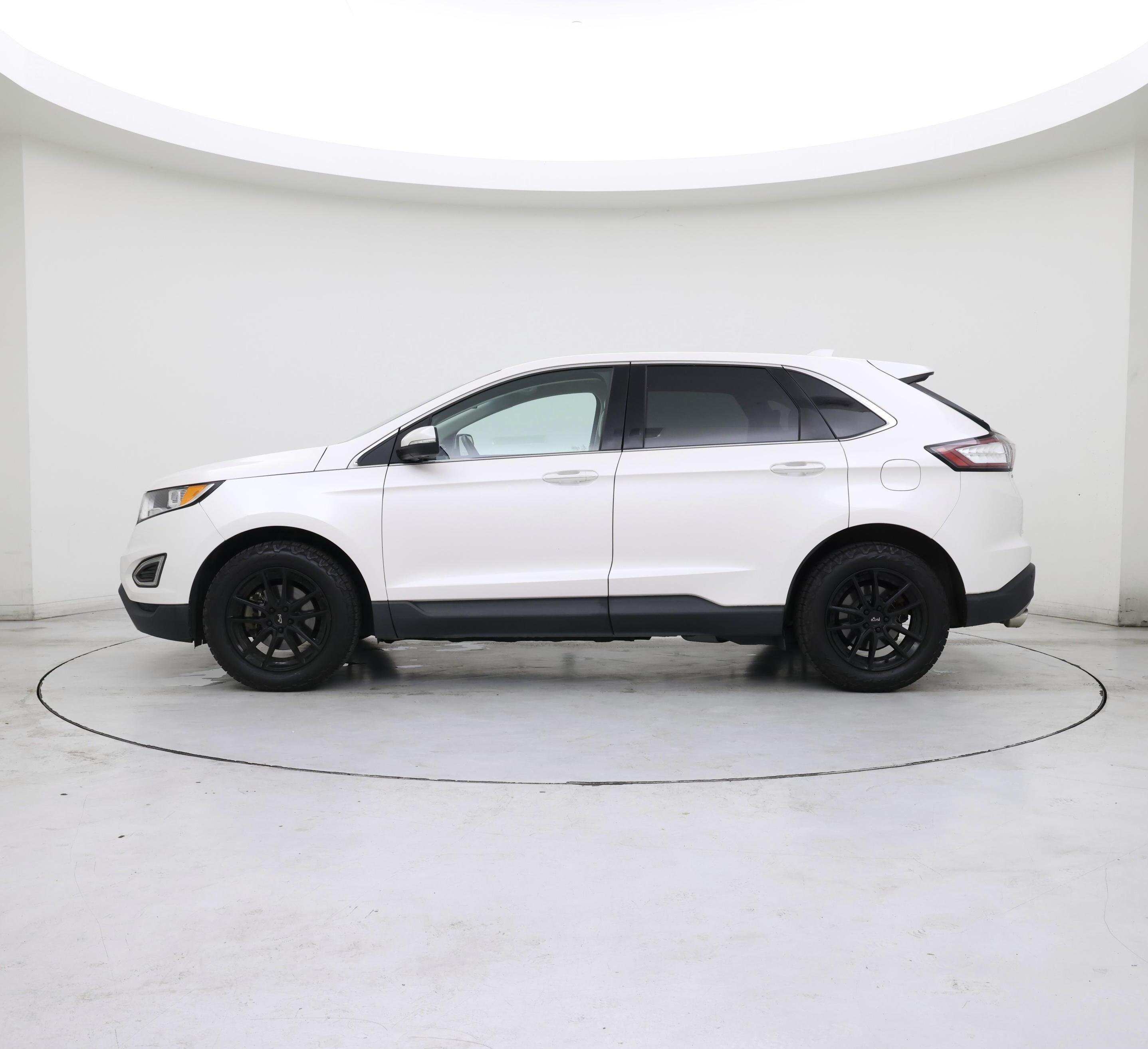 Thumbnail: 2018 Ford Edge - 3