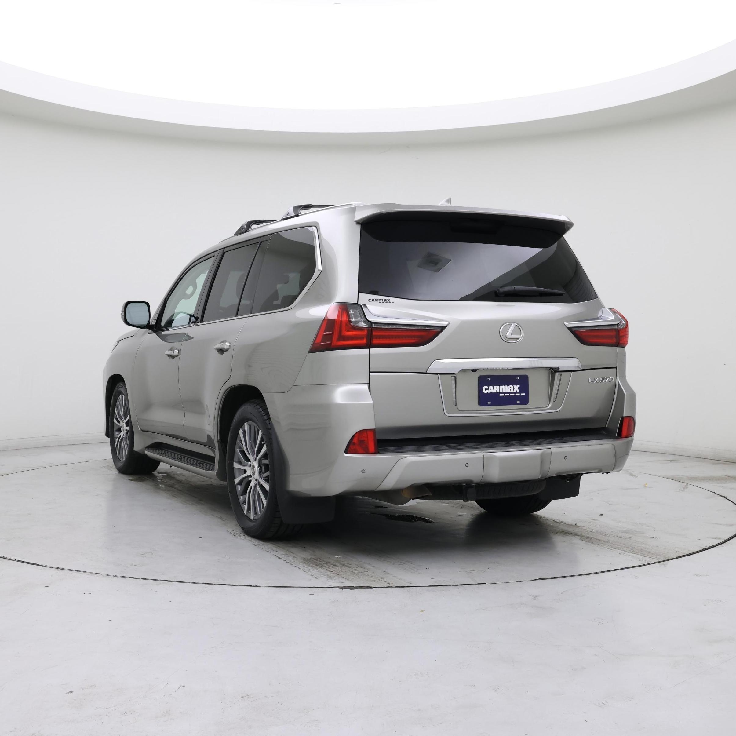 Thumbnail: 2019 Lexus LX - 2