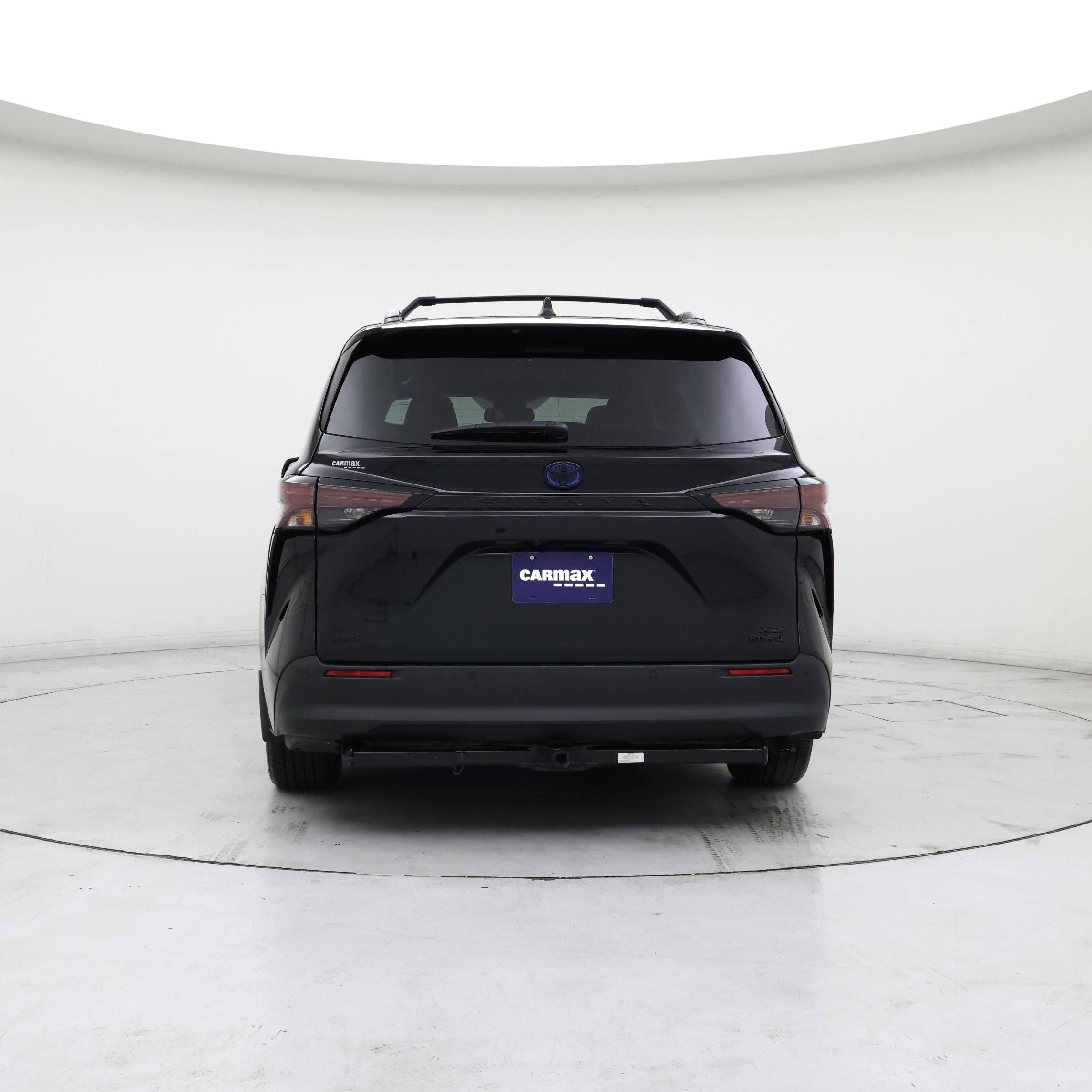 Thumbnail: 2023 Toyota Sienna - 6