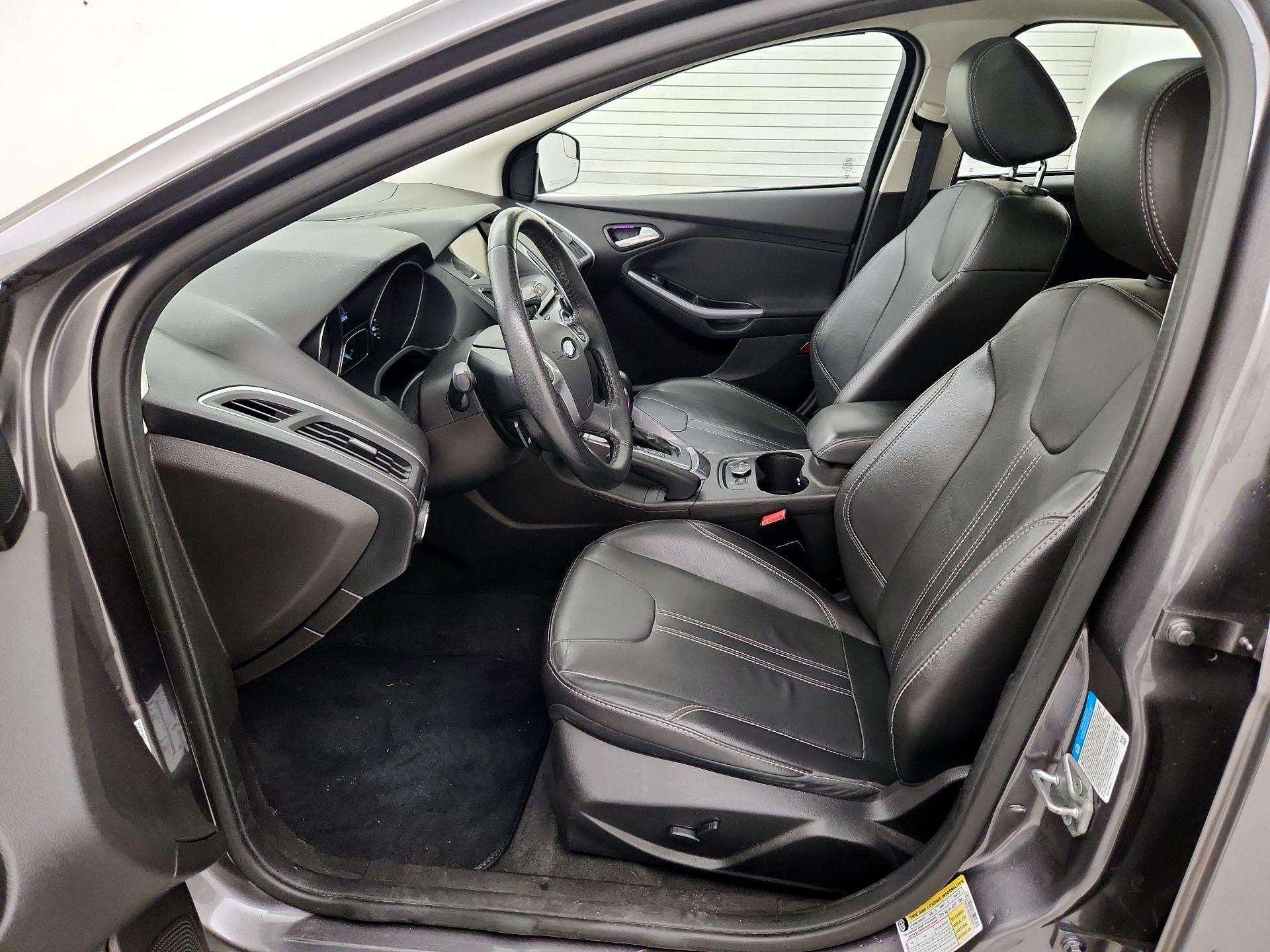 Thumbnail: 2014 Ford Focus - 11