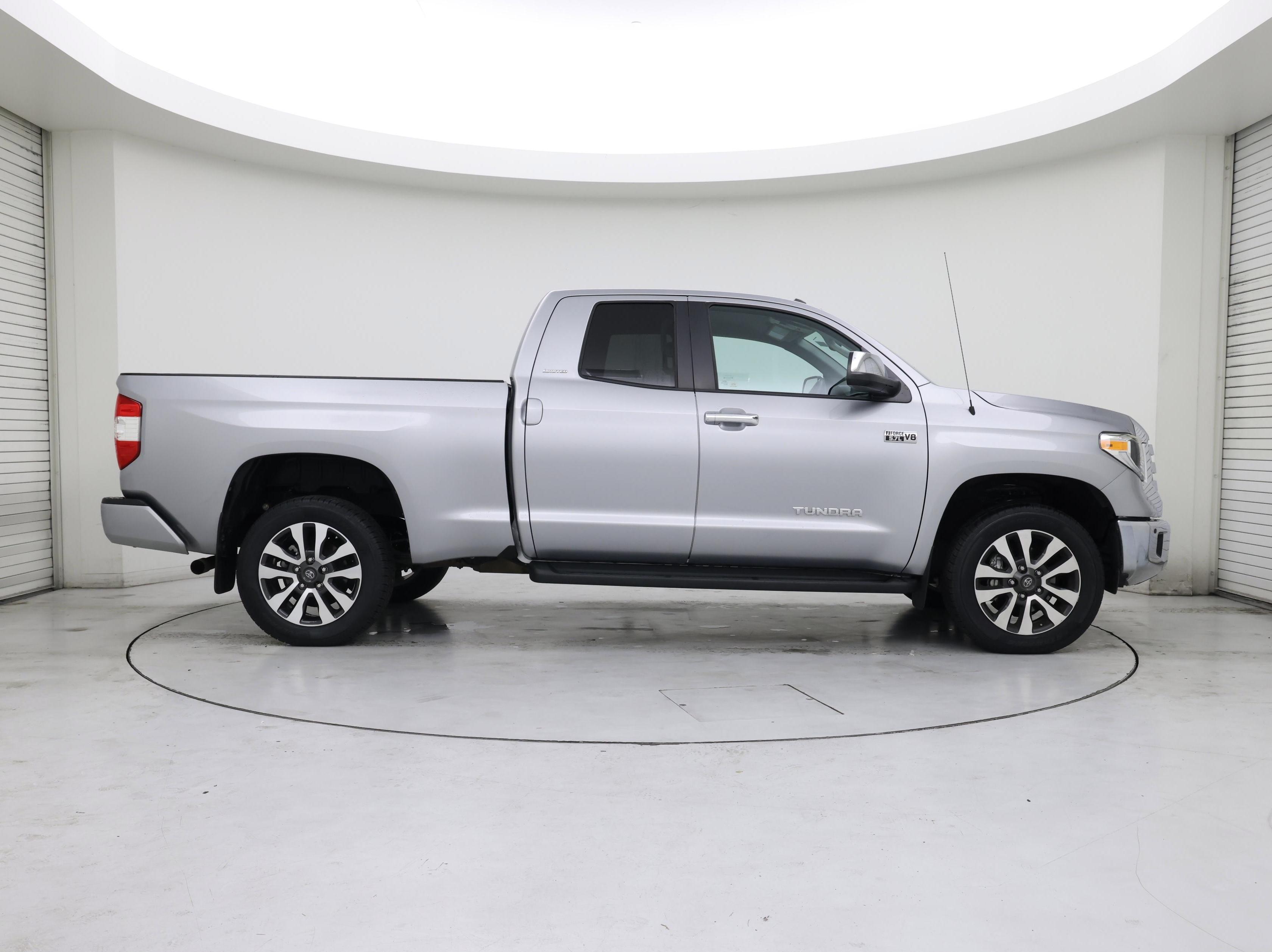 Thumbnail: 2019 Toyota Tundra - 7