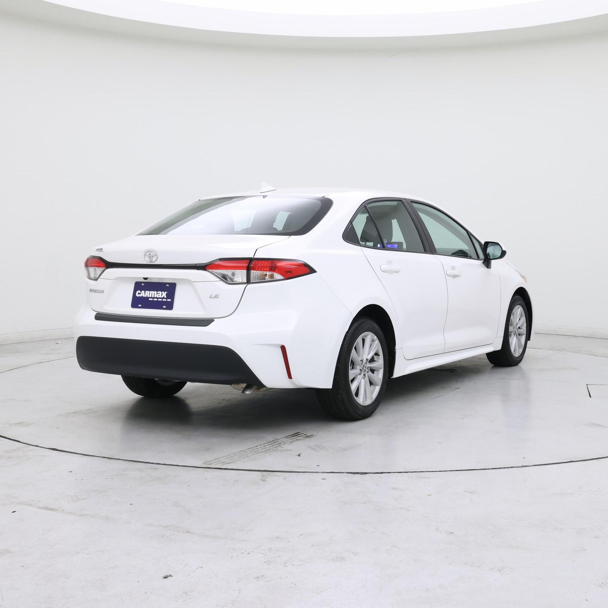 Thumbnail: 2024 Toyota Corolla - 8