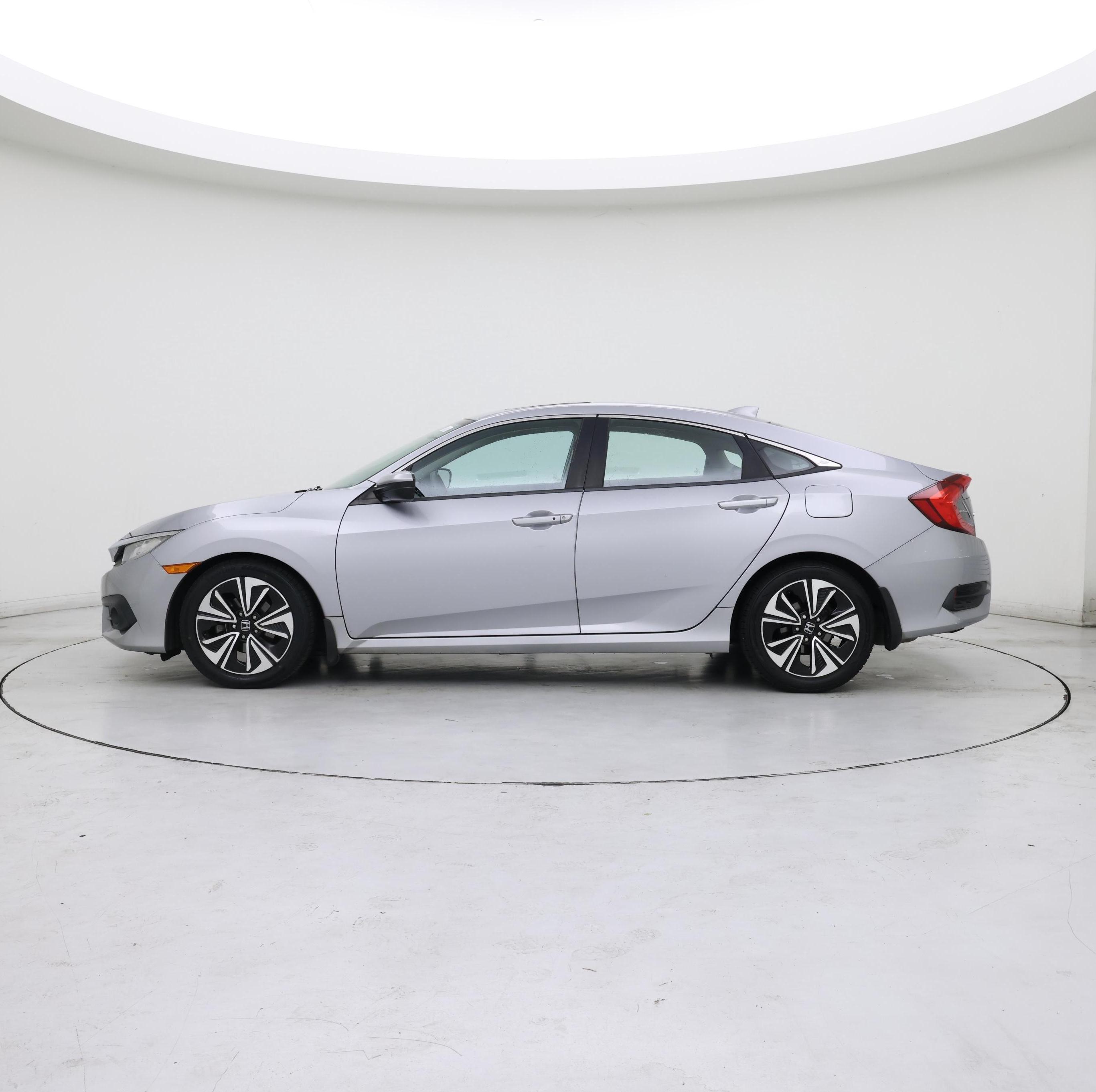 Thumbnail: 2017 Honda Civic - 3