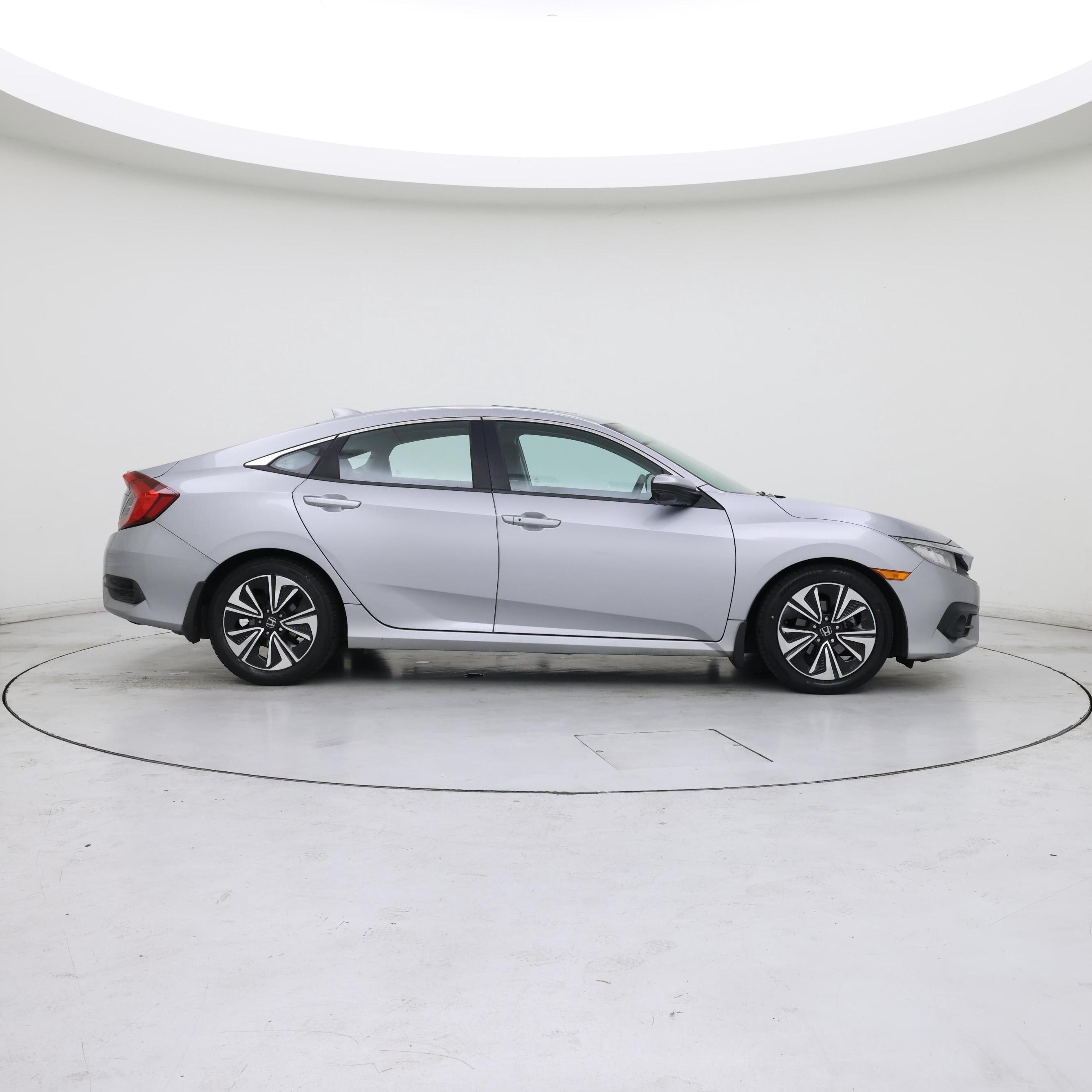 Thumbnail: 2017 Honda Civic - 7