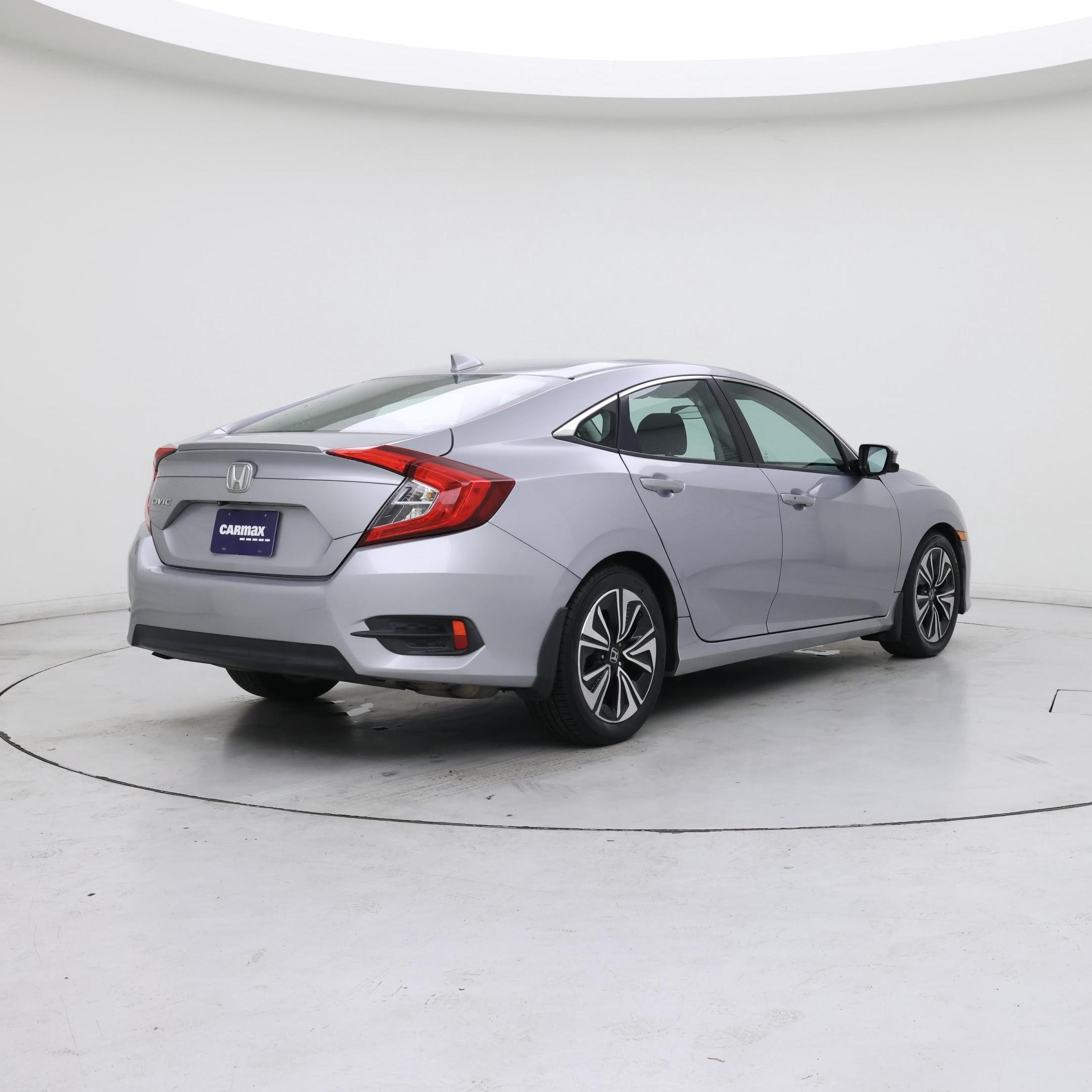 Thumbnail: 2017 Honda Civic - 8