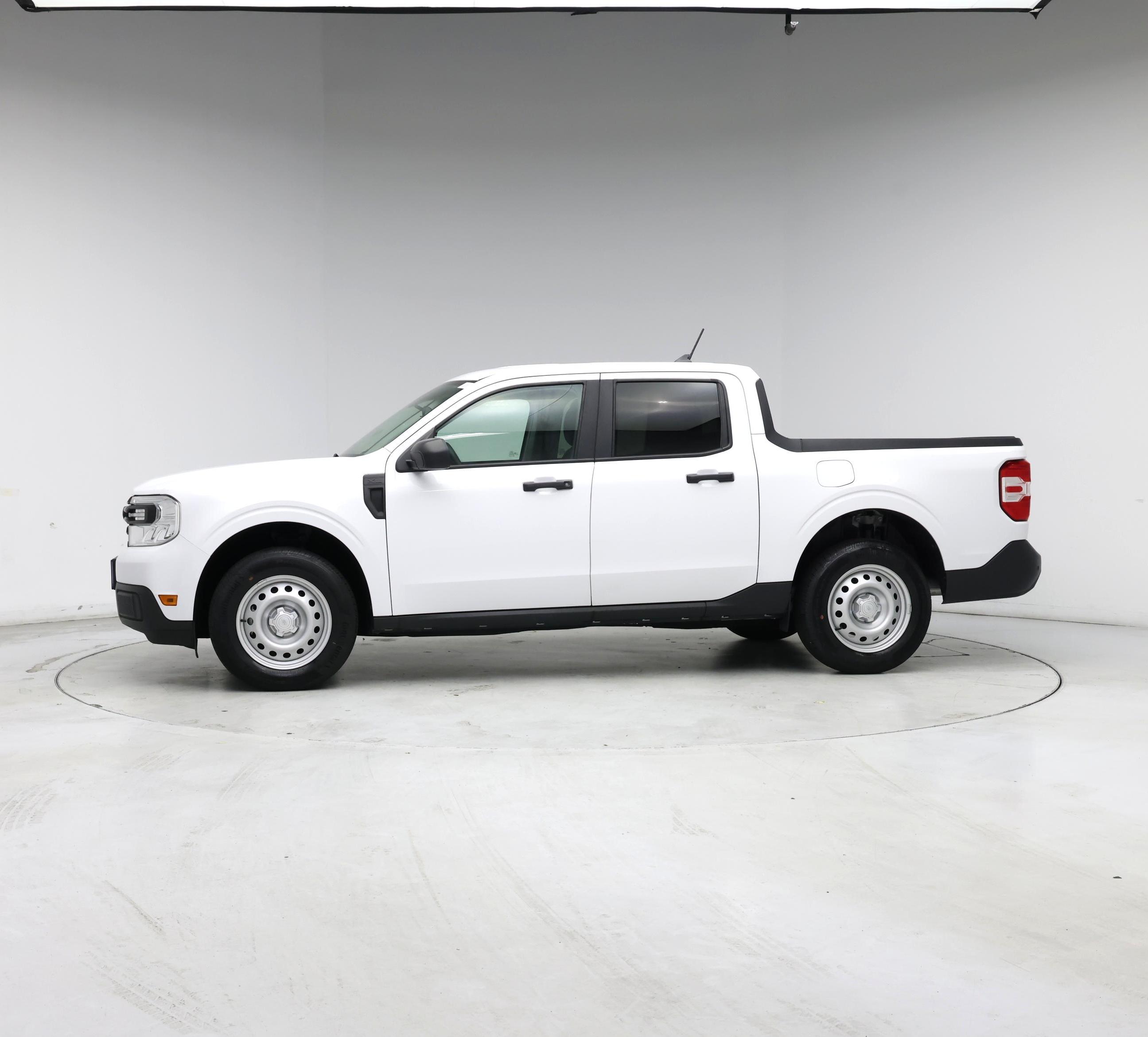 Thumbnail: 2022 Ford Maverick - 3