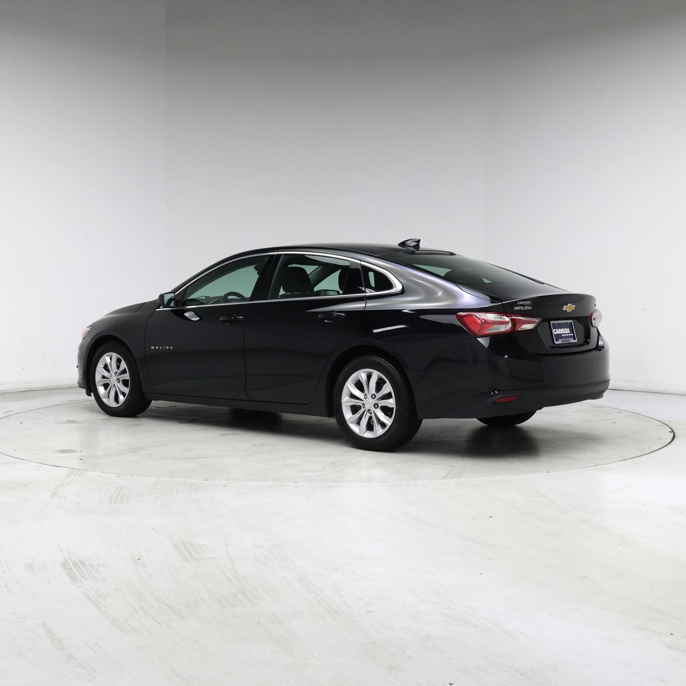 Thumbnail: 2020 Chevrolet Malibu - 2