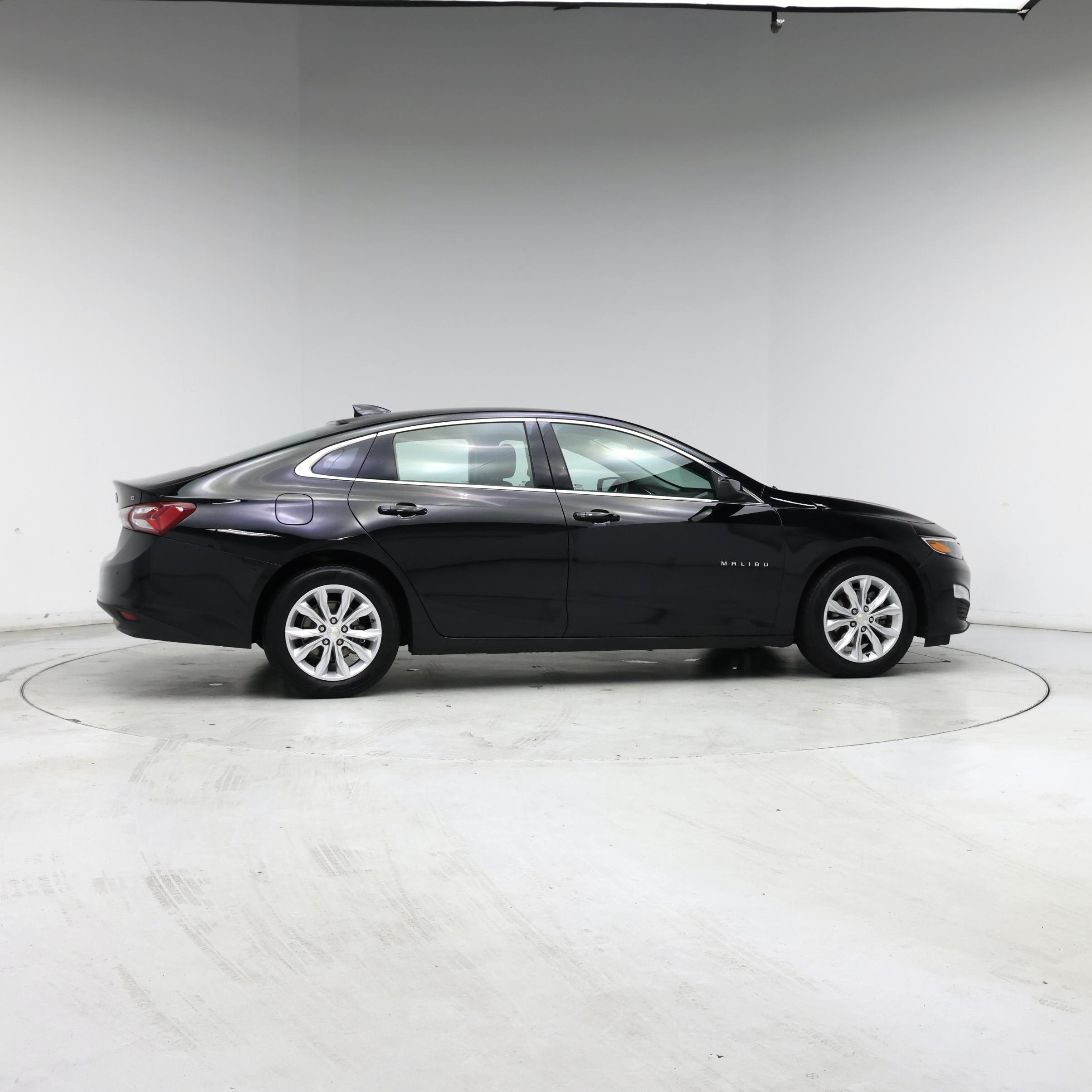 Thumbnail: 2020 Chevrolet Malibu - 7