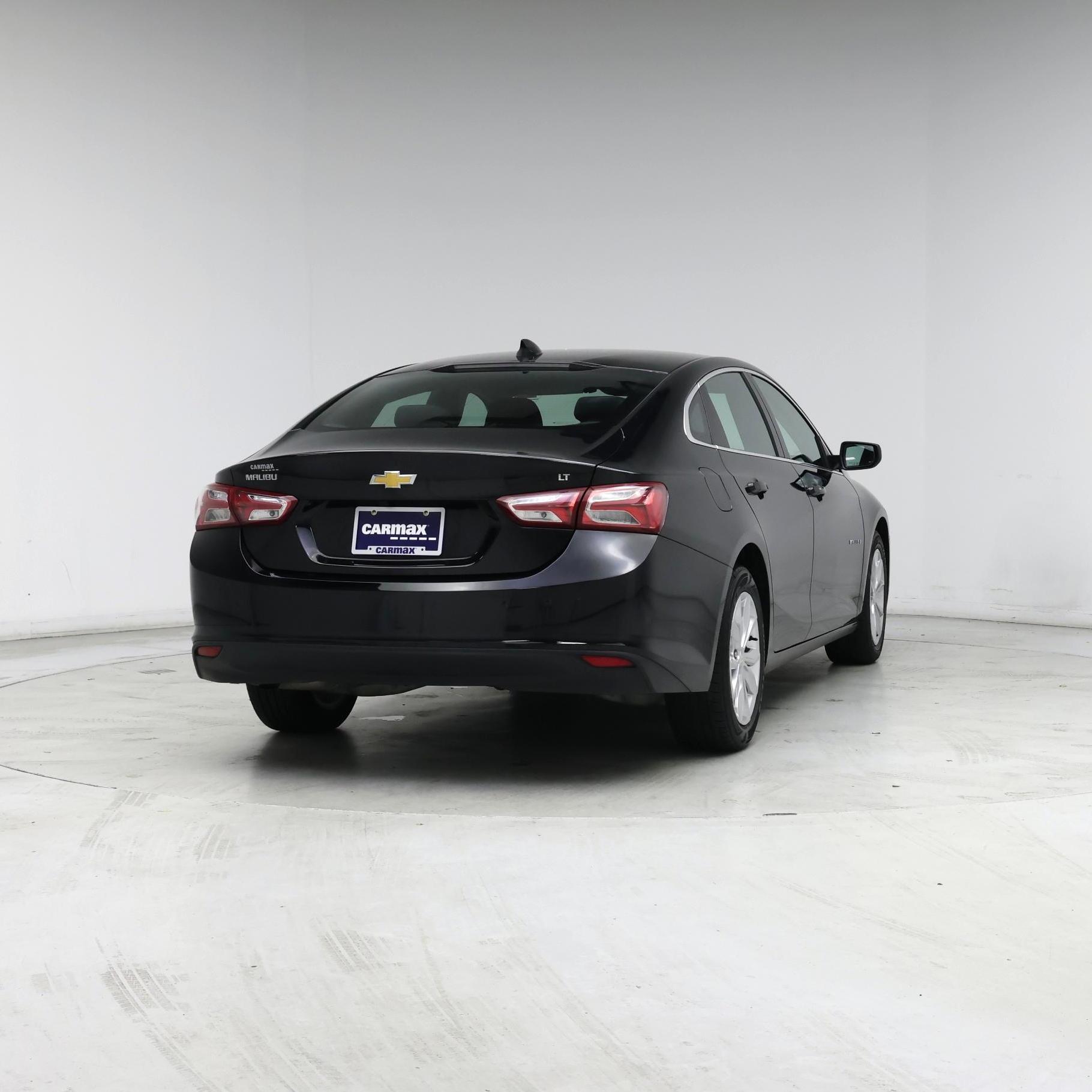 Thumbnail: 2020 Chevrolet Malibu - 8