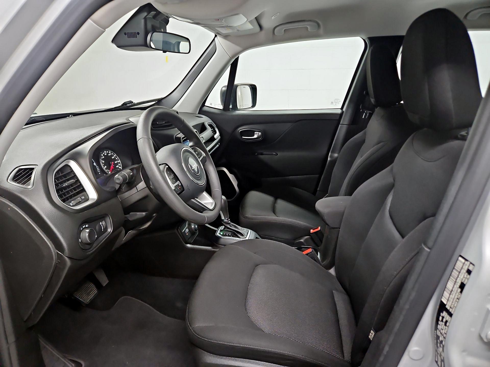 Thumbnail: 2021 Jeep Renegade - 11