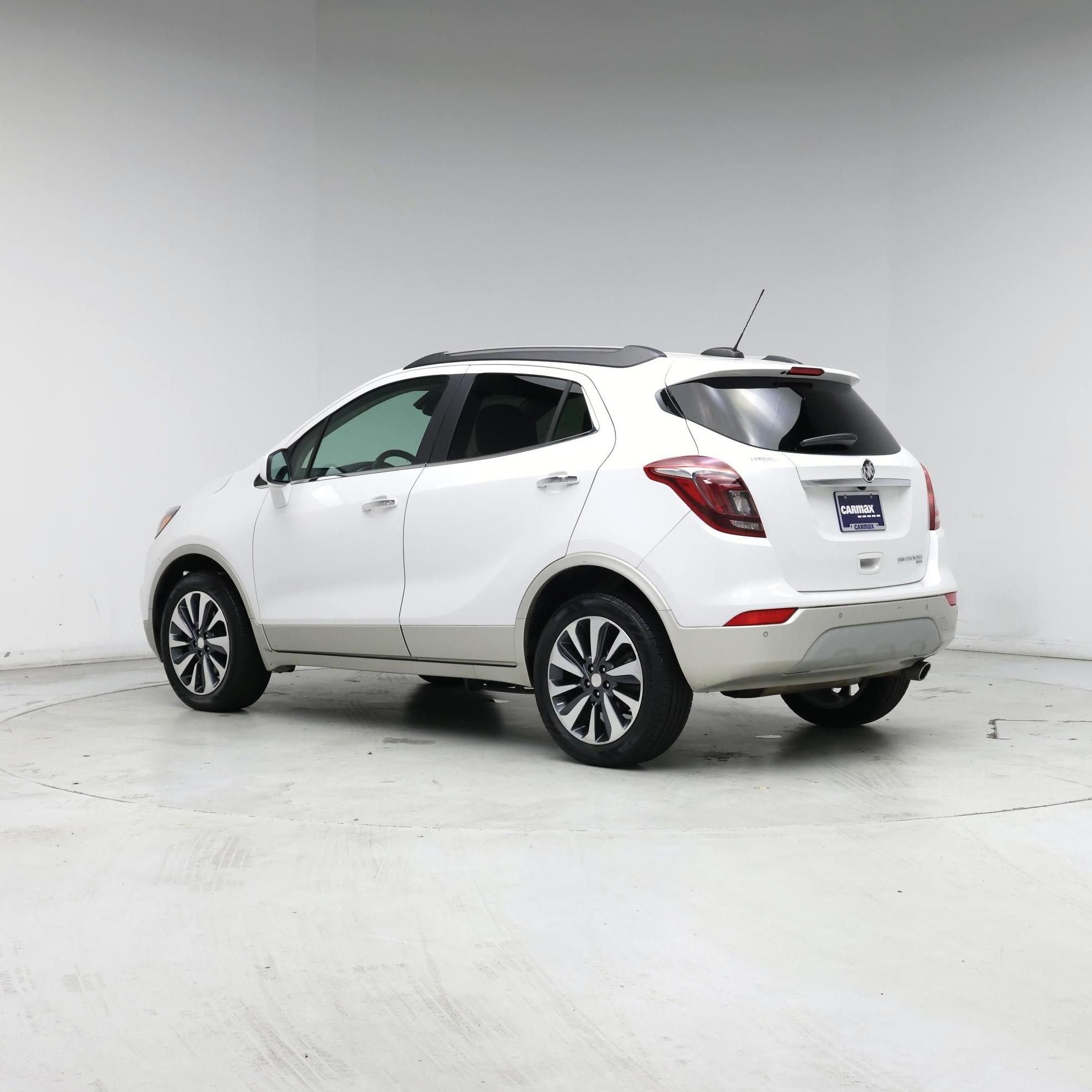 Thumbnail: 2022 Buick Encore - 2