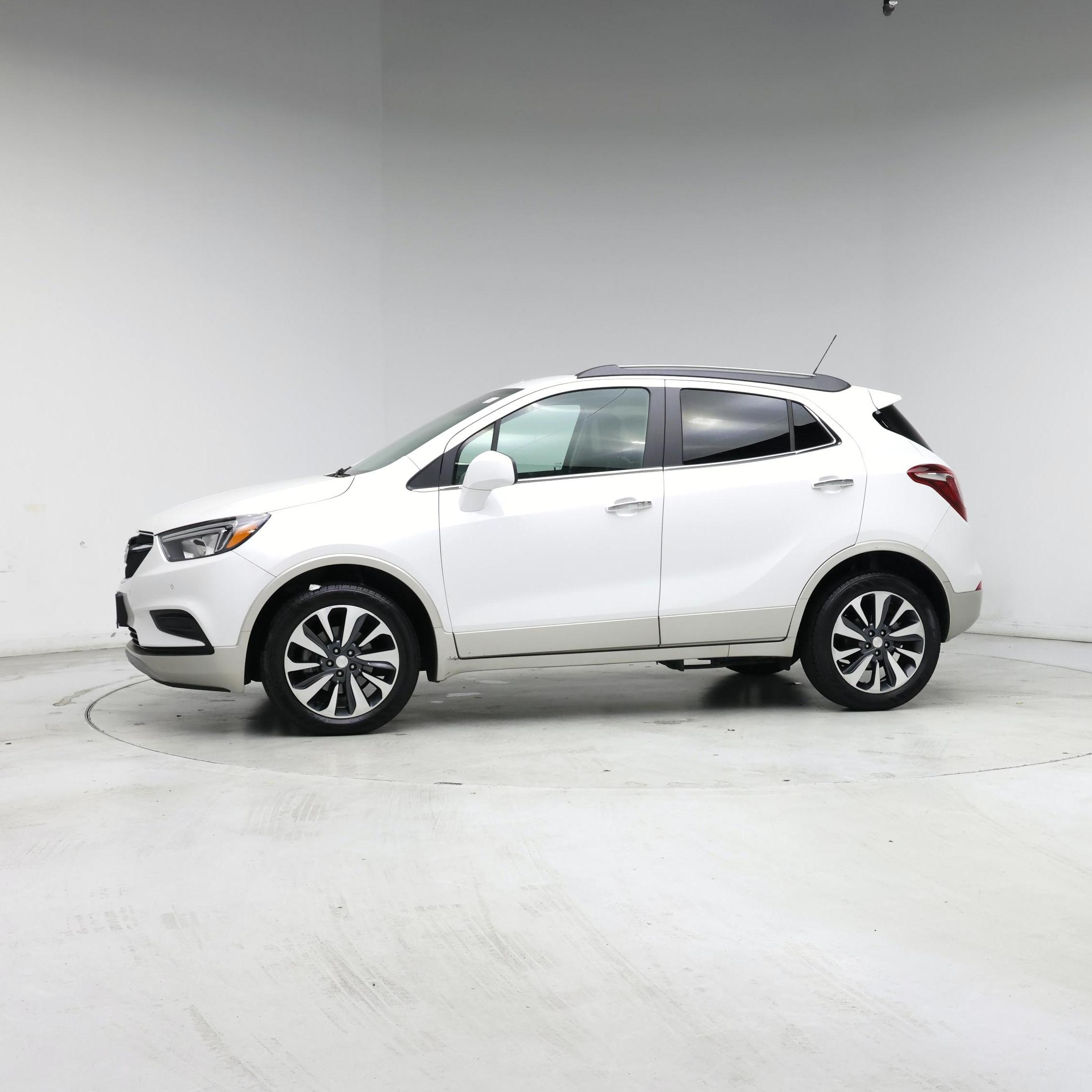 Thumbnail: 2022 Buick Encore - 3