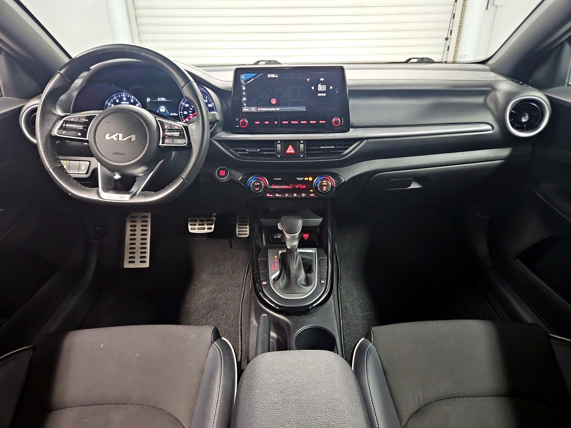Thumbnail: 2023 Kia Forte - 9