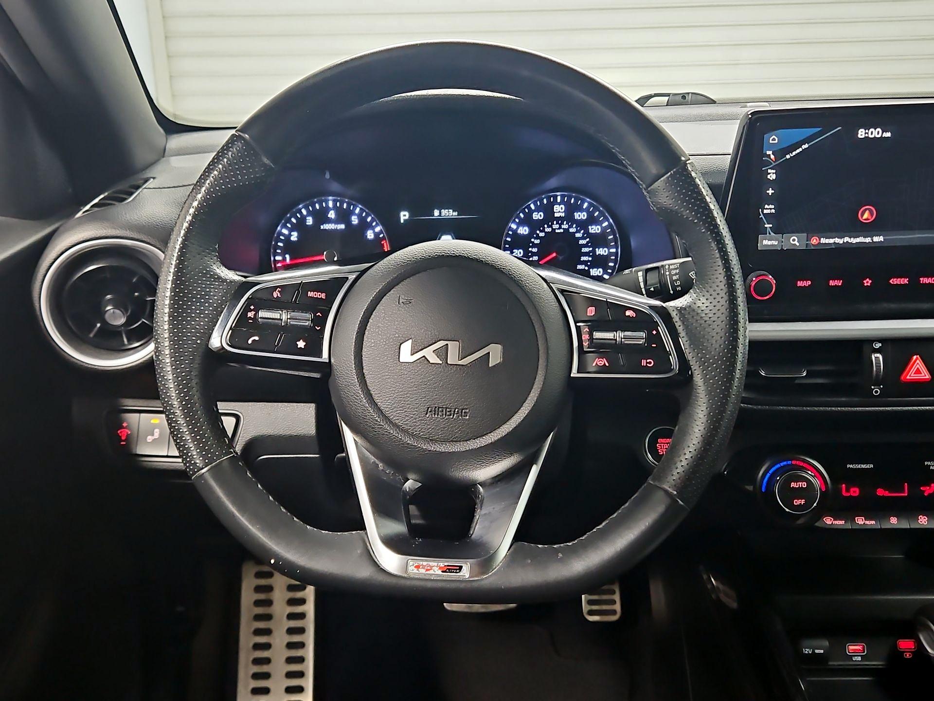 Thumbnail: 2023 Kia Forte - 10