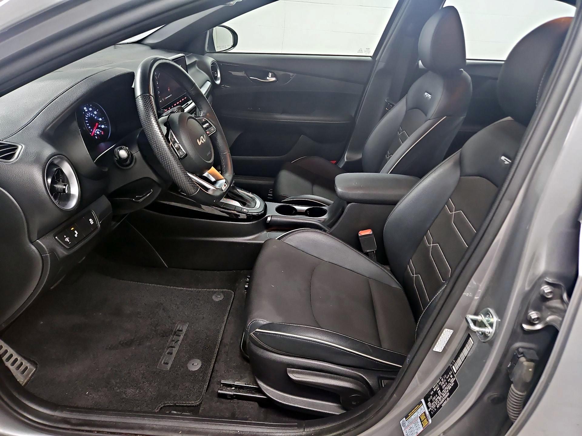 Thumbnail: 2023 Kia Forte - 11