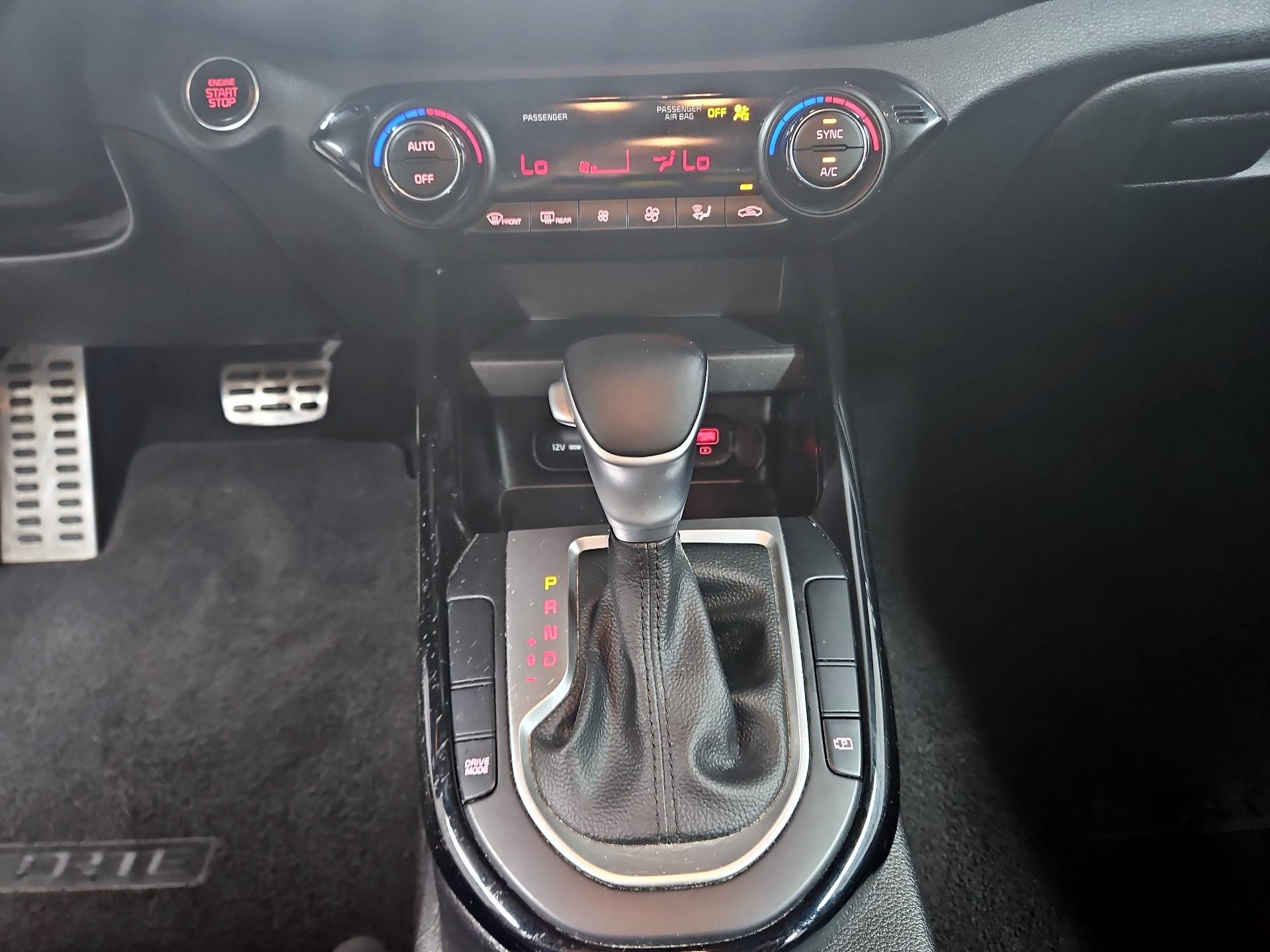 Thumbnail: 2023 Kia Forte - 18