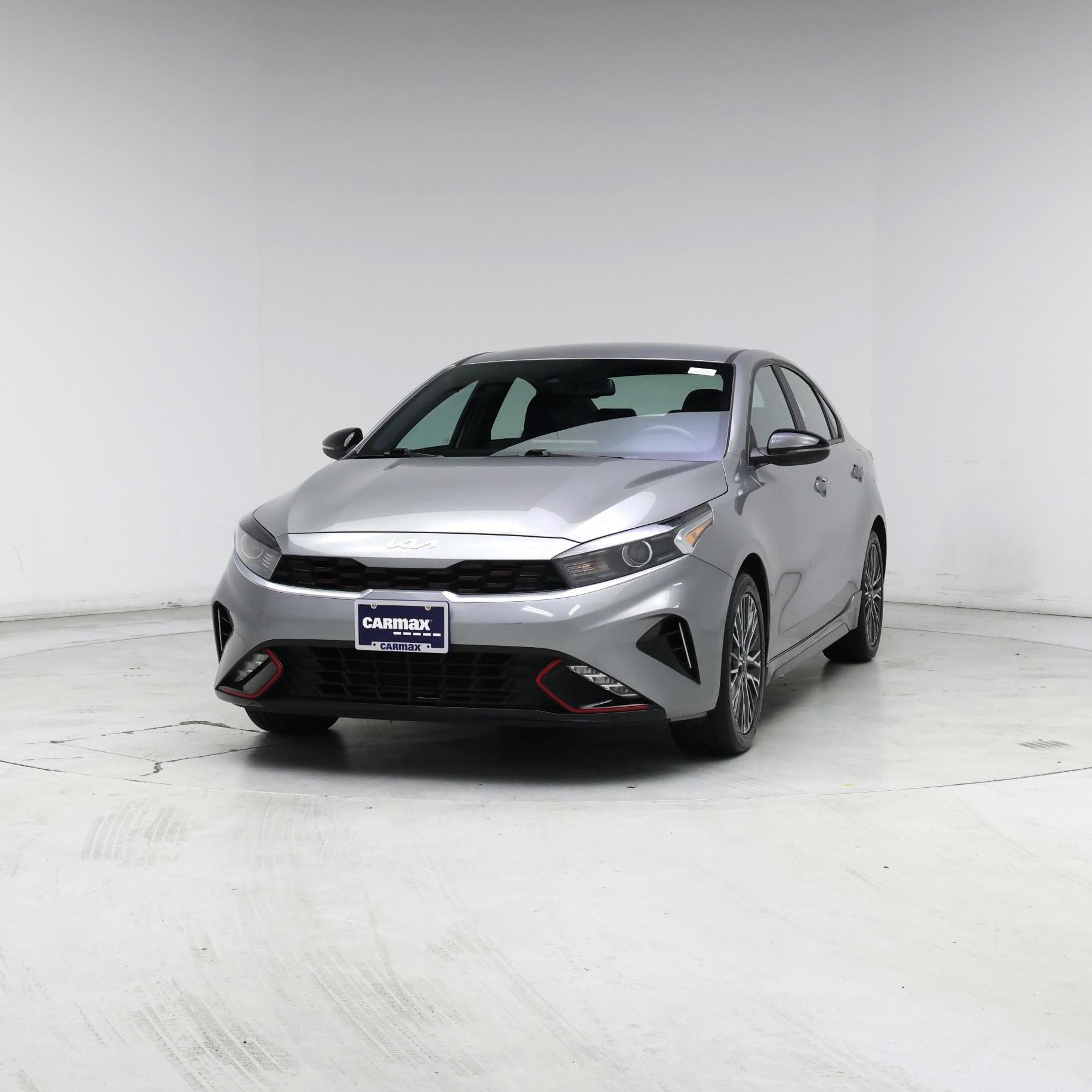 Thumbnail: 2023 Kia Forte - 4