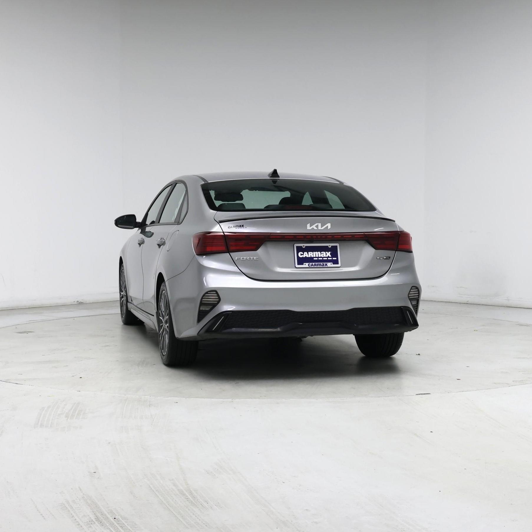 Thumbnail: 2023 Kia Forte - 6