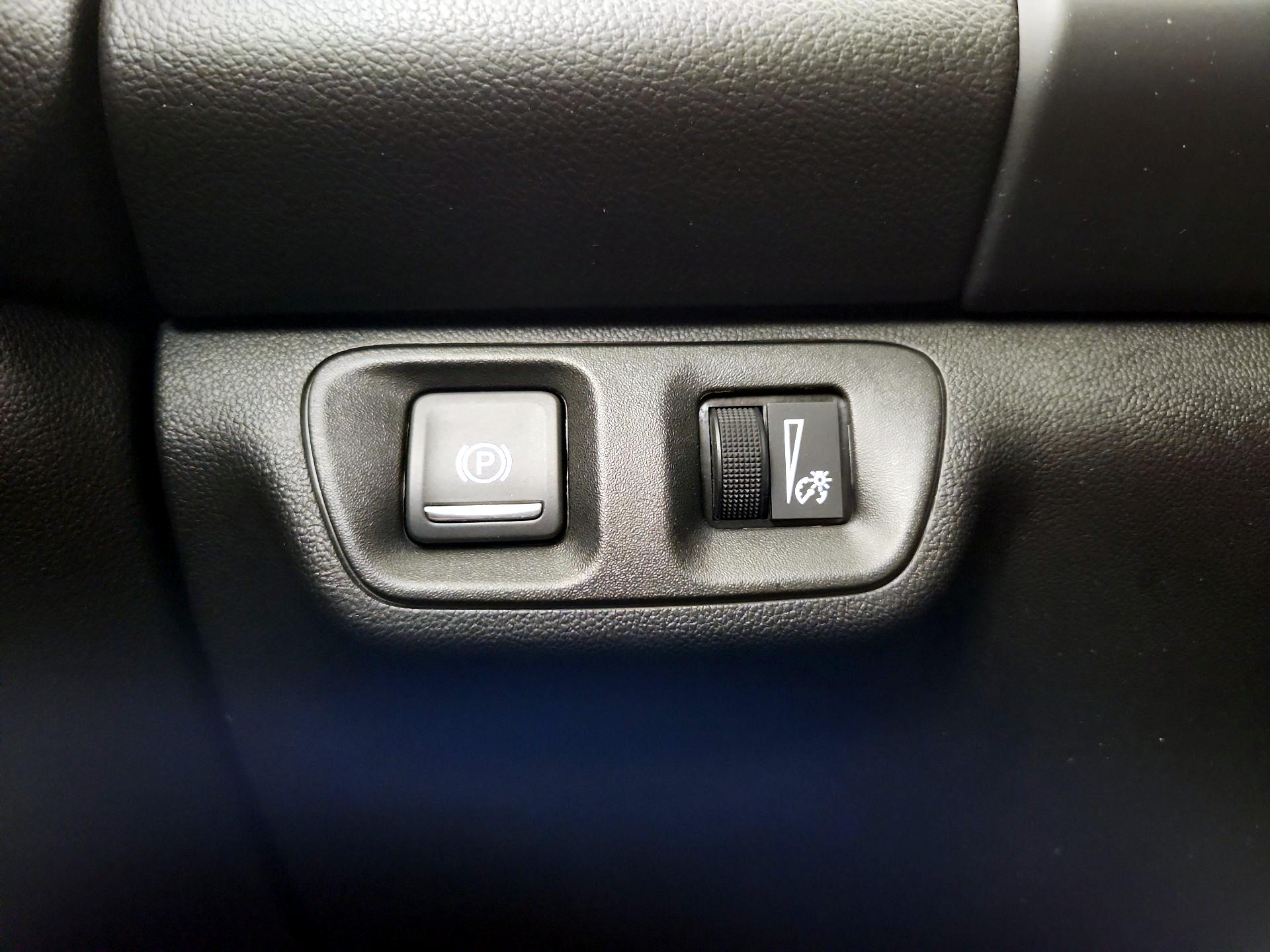 Thumbnail: 2020 GMC Acadia - 13