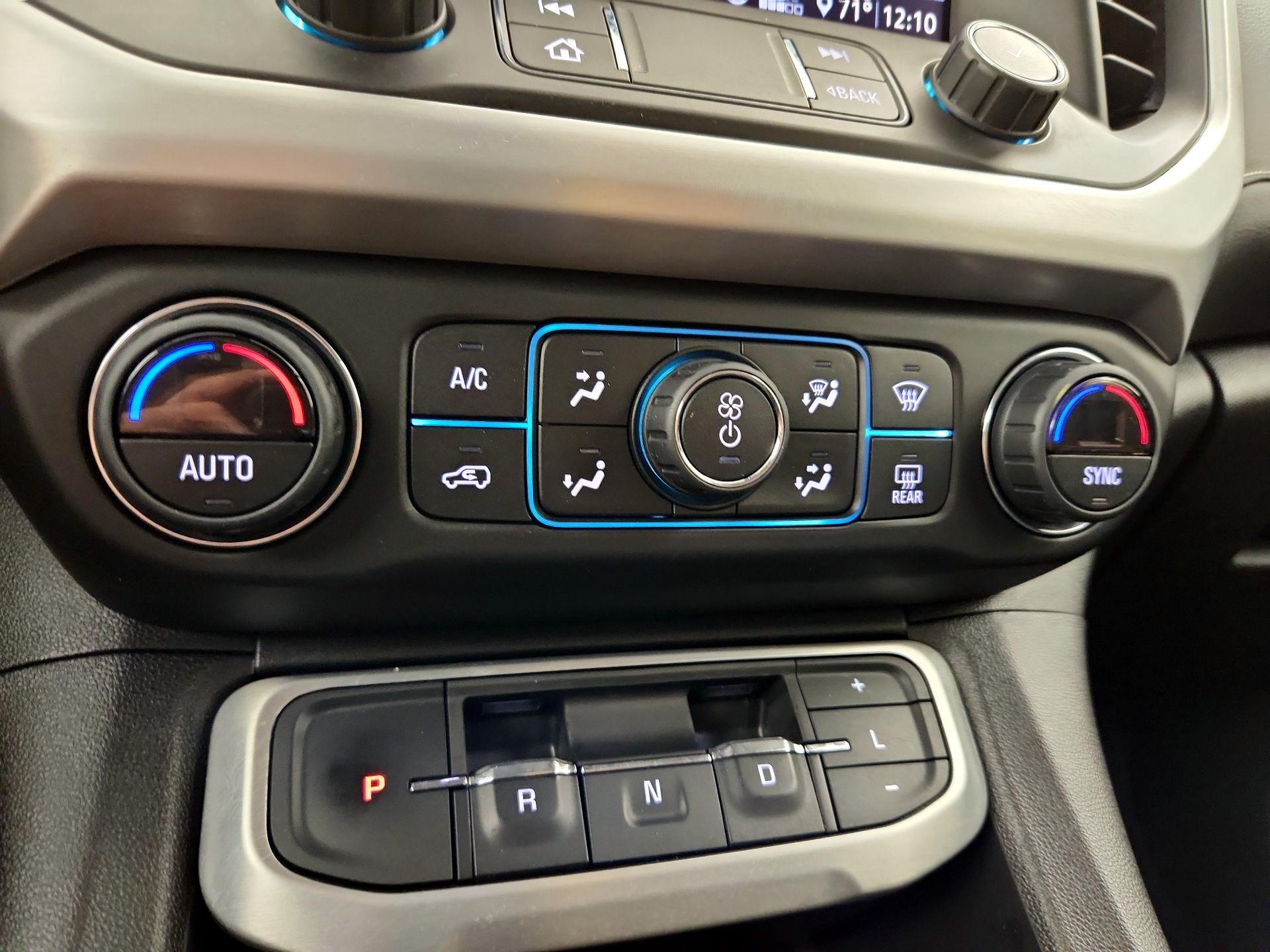 Thumbnail: 2020 GMC Acadia - 16