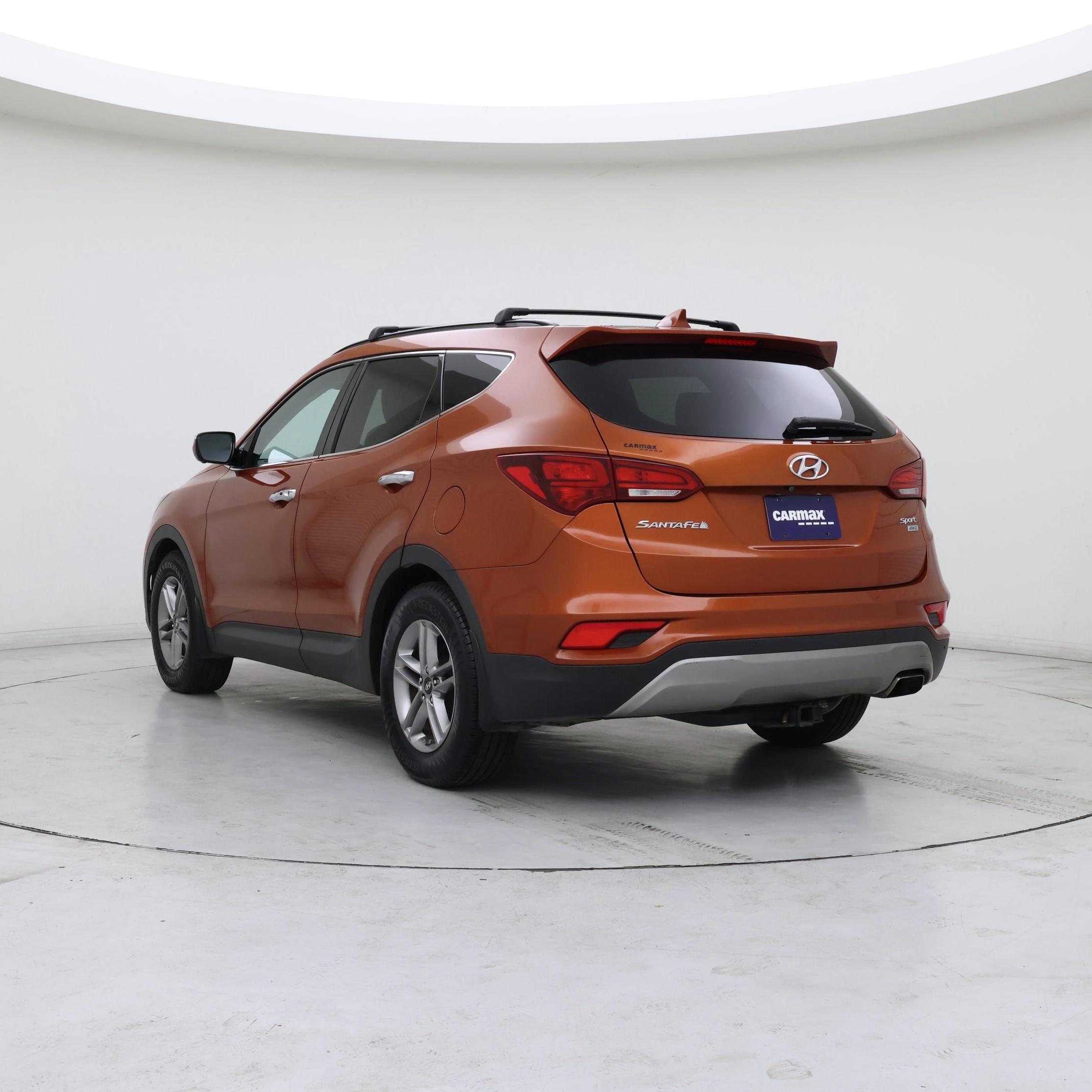 Thumbnail: 2017 Hyundai Santa Fe - 2