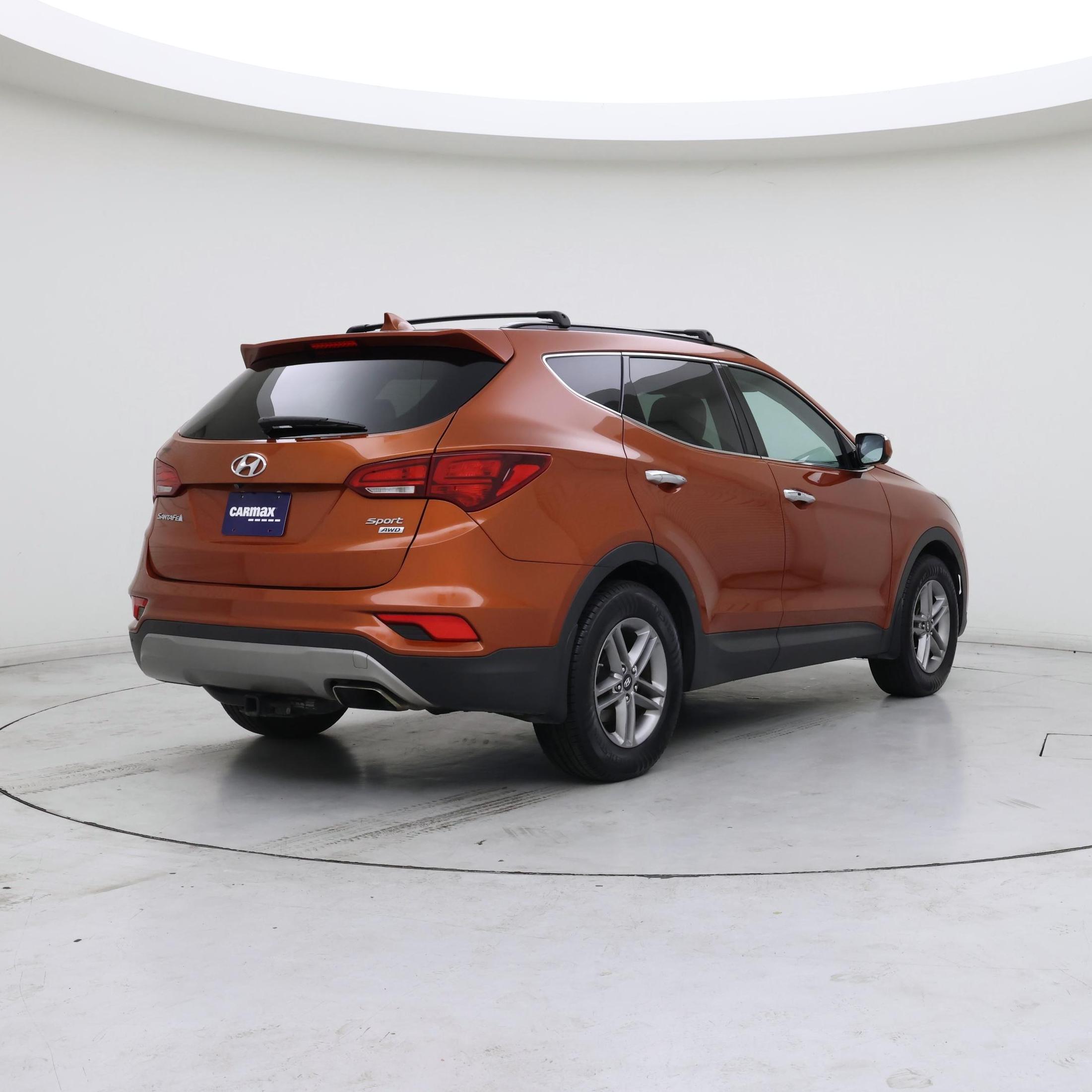 Thumbnail: 2017 Hyundai Santa Fe - 8