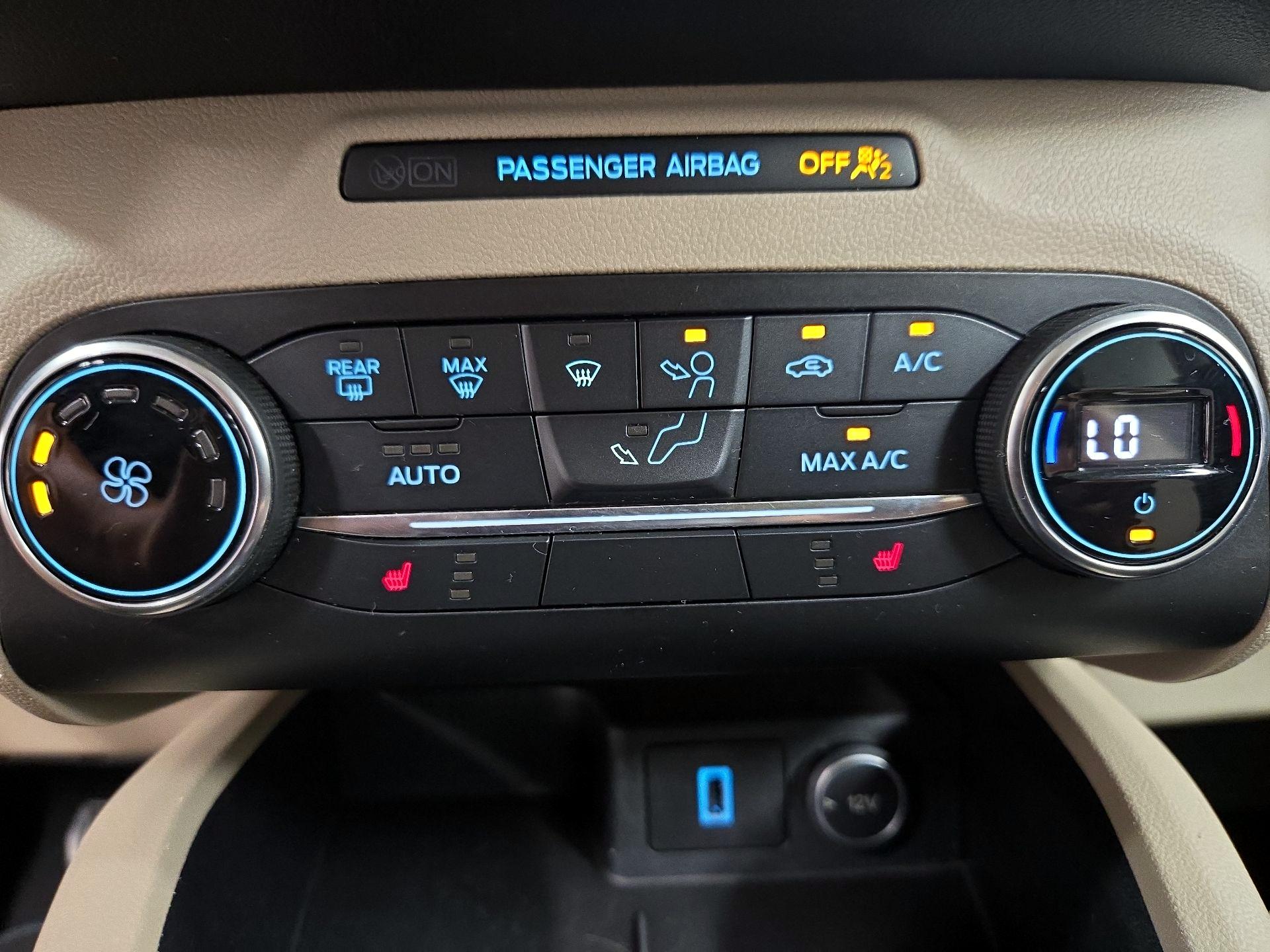Thumbnail: 2020 Ford Escape - 16