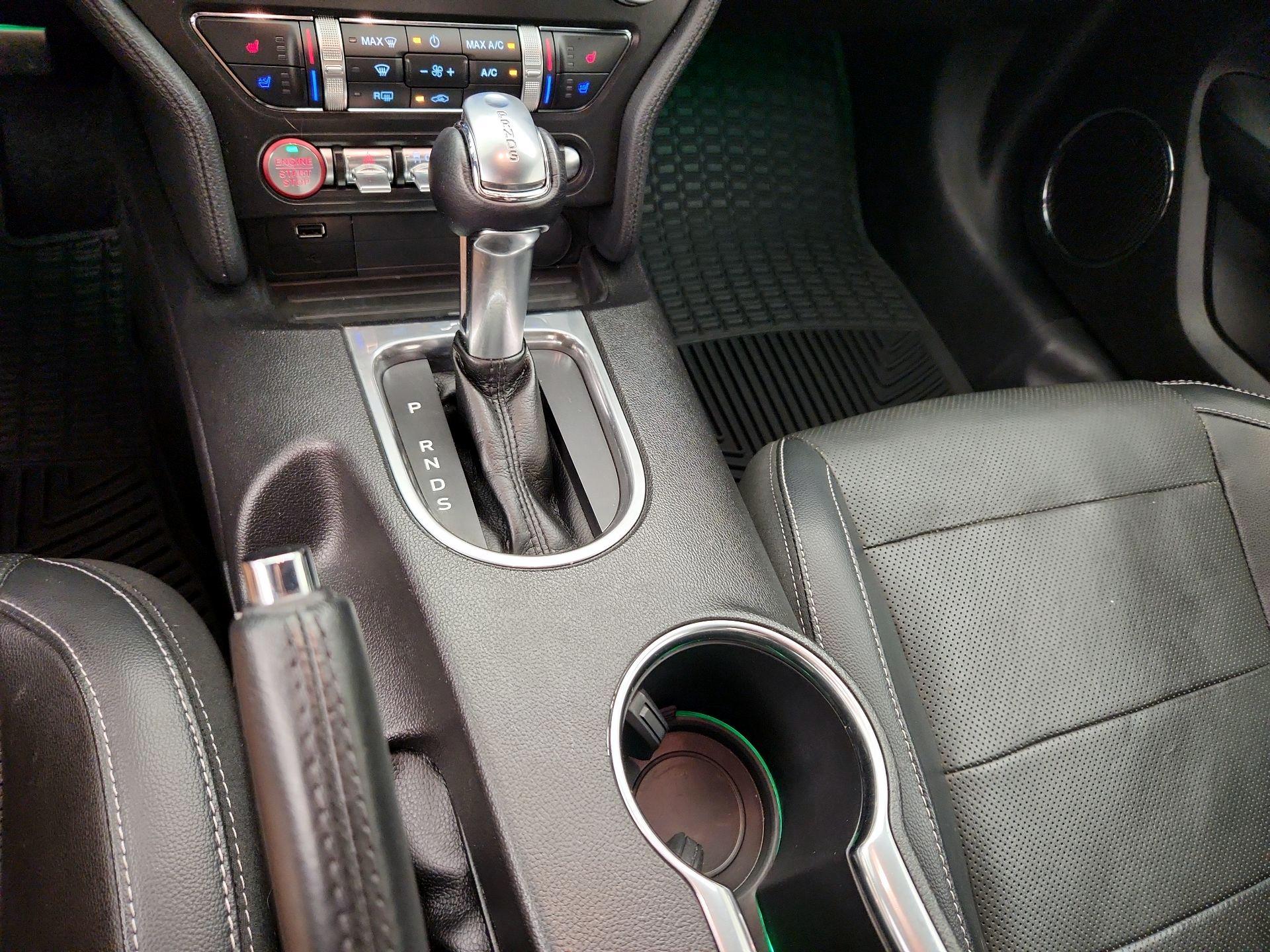 Thumbnail: 2019 Ford Mustang - 17