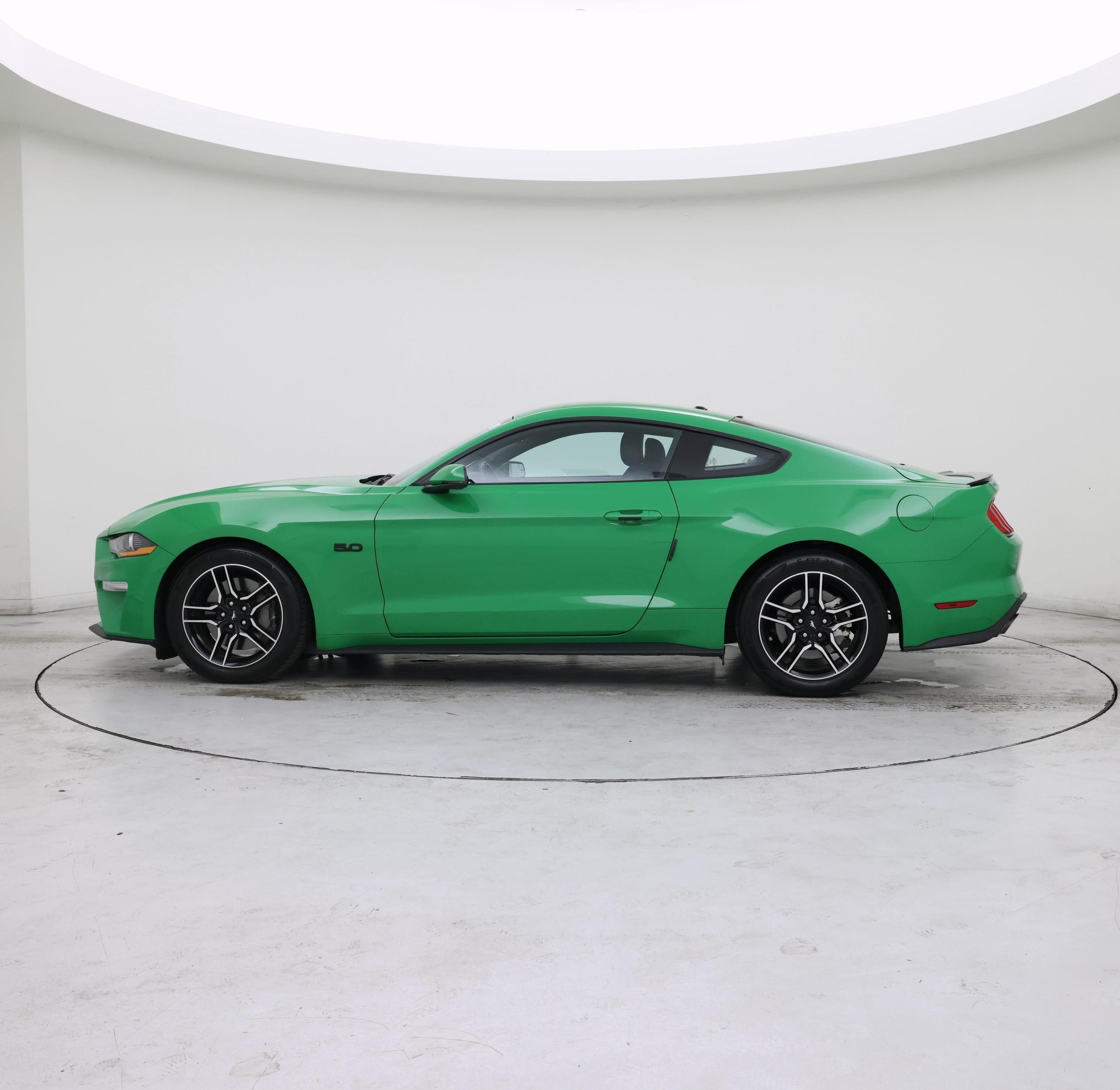 Thumbnail: 2019 Ford Mustang - 3